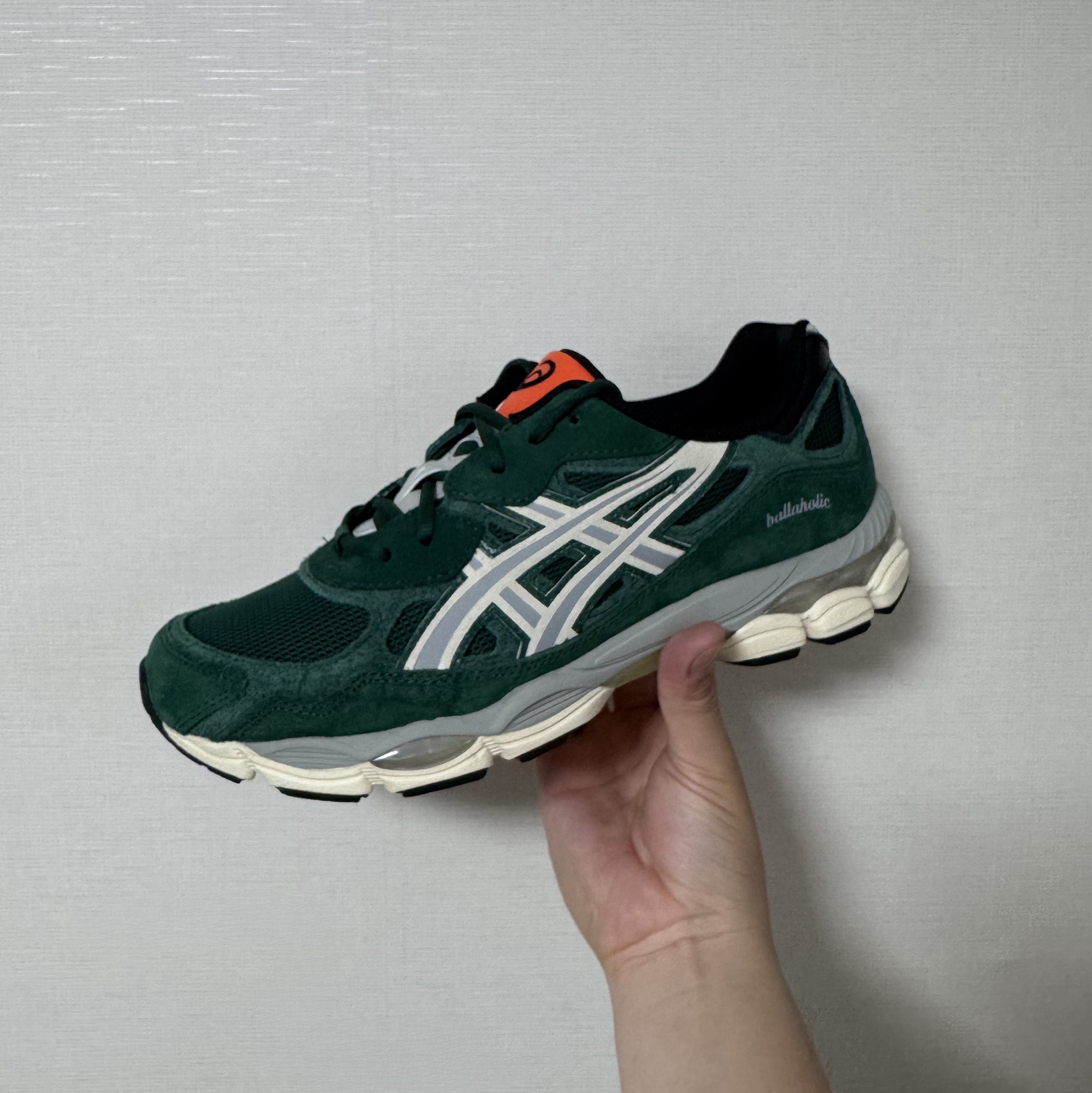 Asics x Ballaholic Gel-NYC Jewel Green Ivory 착용 스타일 - 1