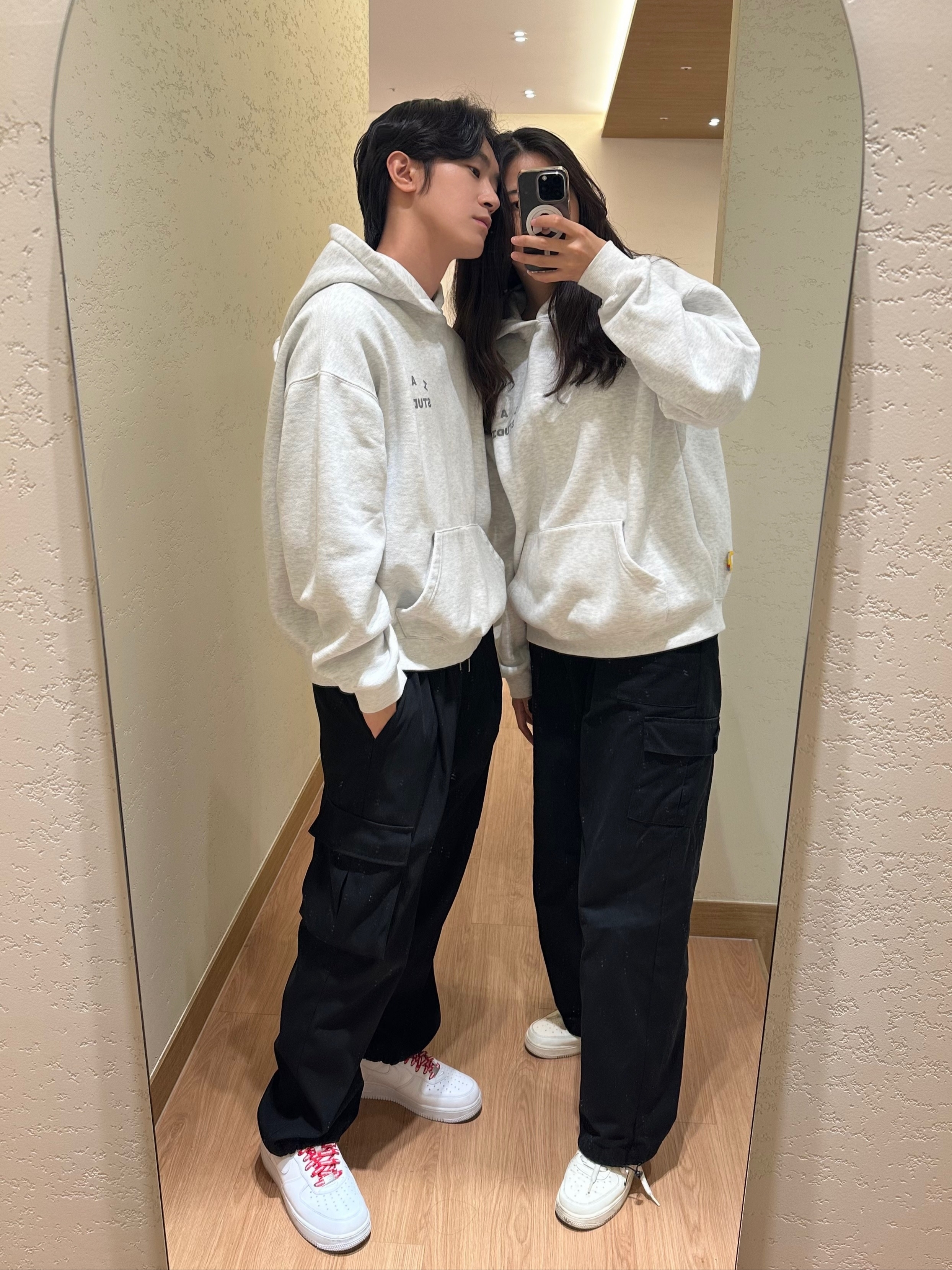 Nike x Supreme Air Force 1 Low White, IAB Studio Hoodie Light Gray 착용 스타일