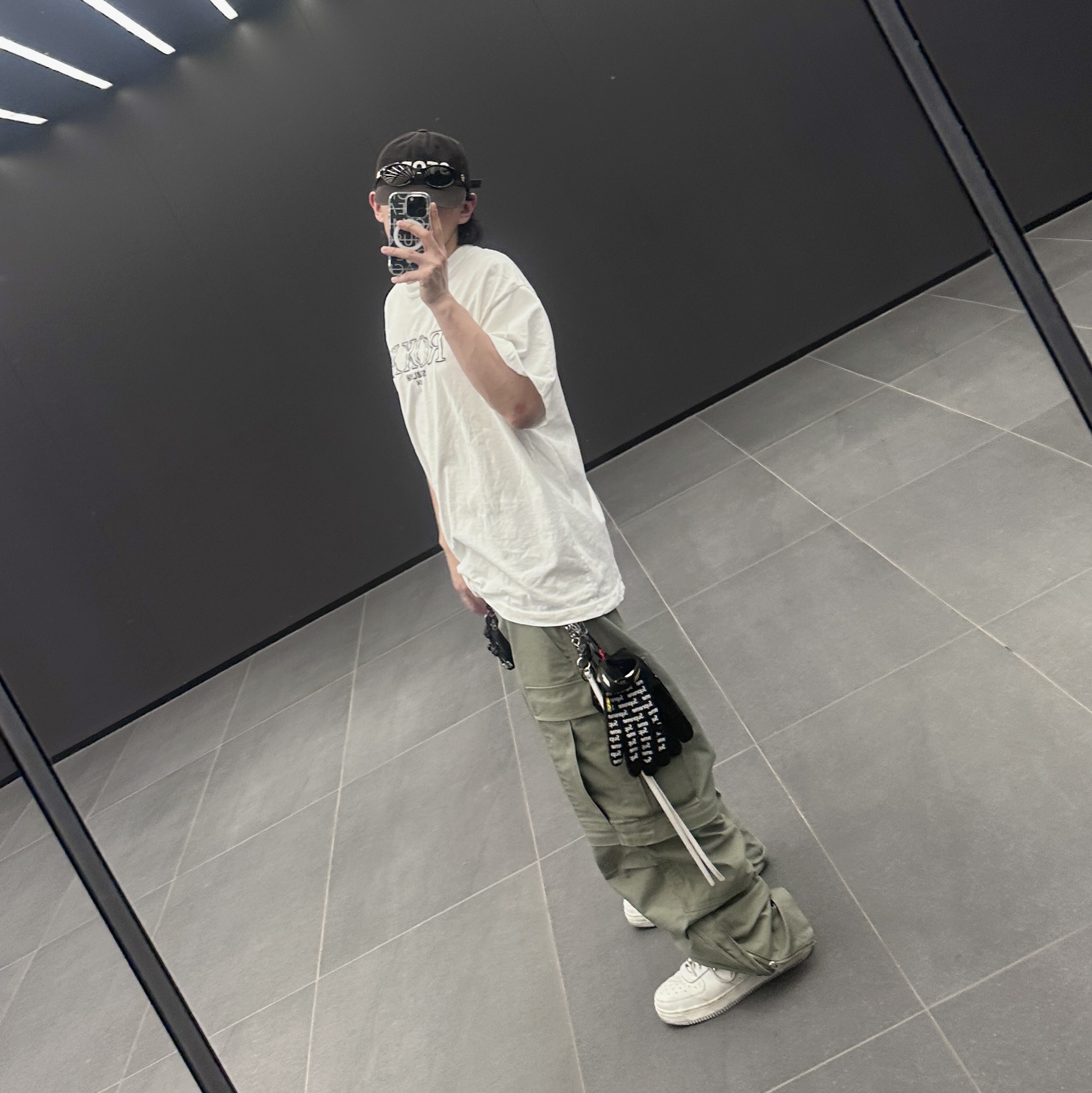 BAPE x JJJJound Bape Sta Low White Light Grey 착용 스타일 - 3