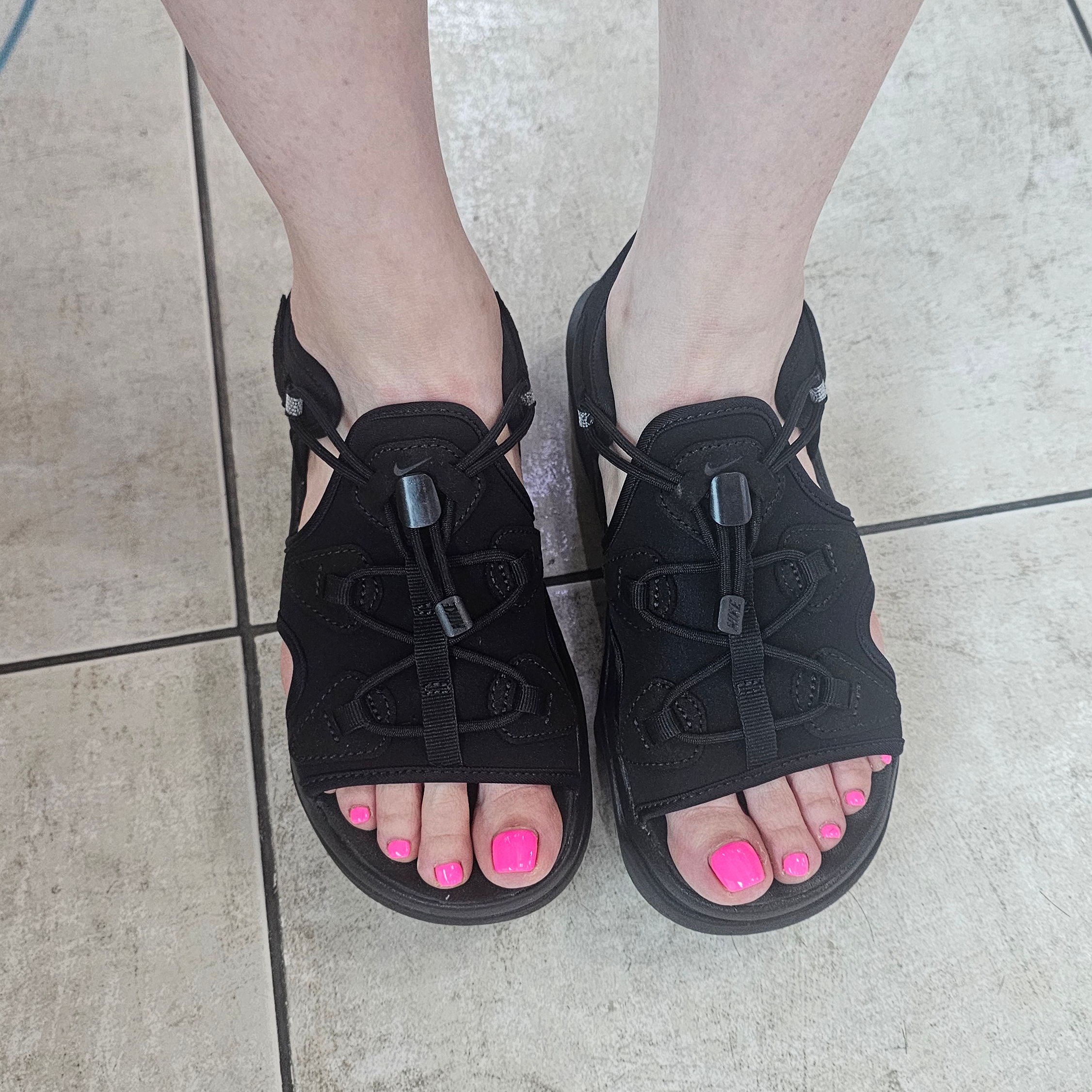 (W) Nike Air Max Koko Sandal Black 착용 스타일