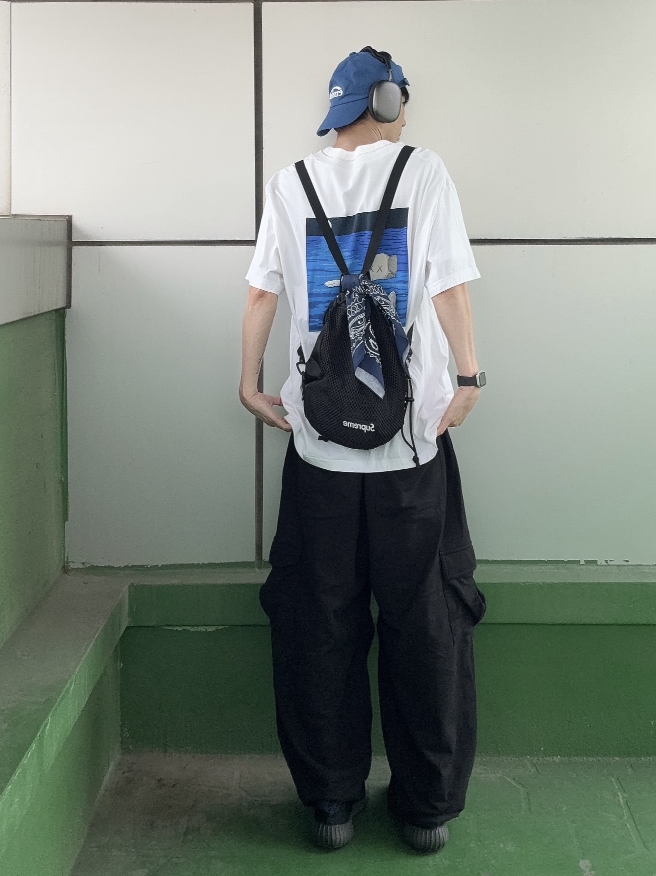 Jordan 1 x Zion Williamson Retro Low OG Flax and Oil Green, Supreme Person T-Shirt Natural - 22SS 착용 스타일 - 8