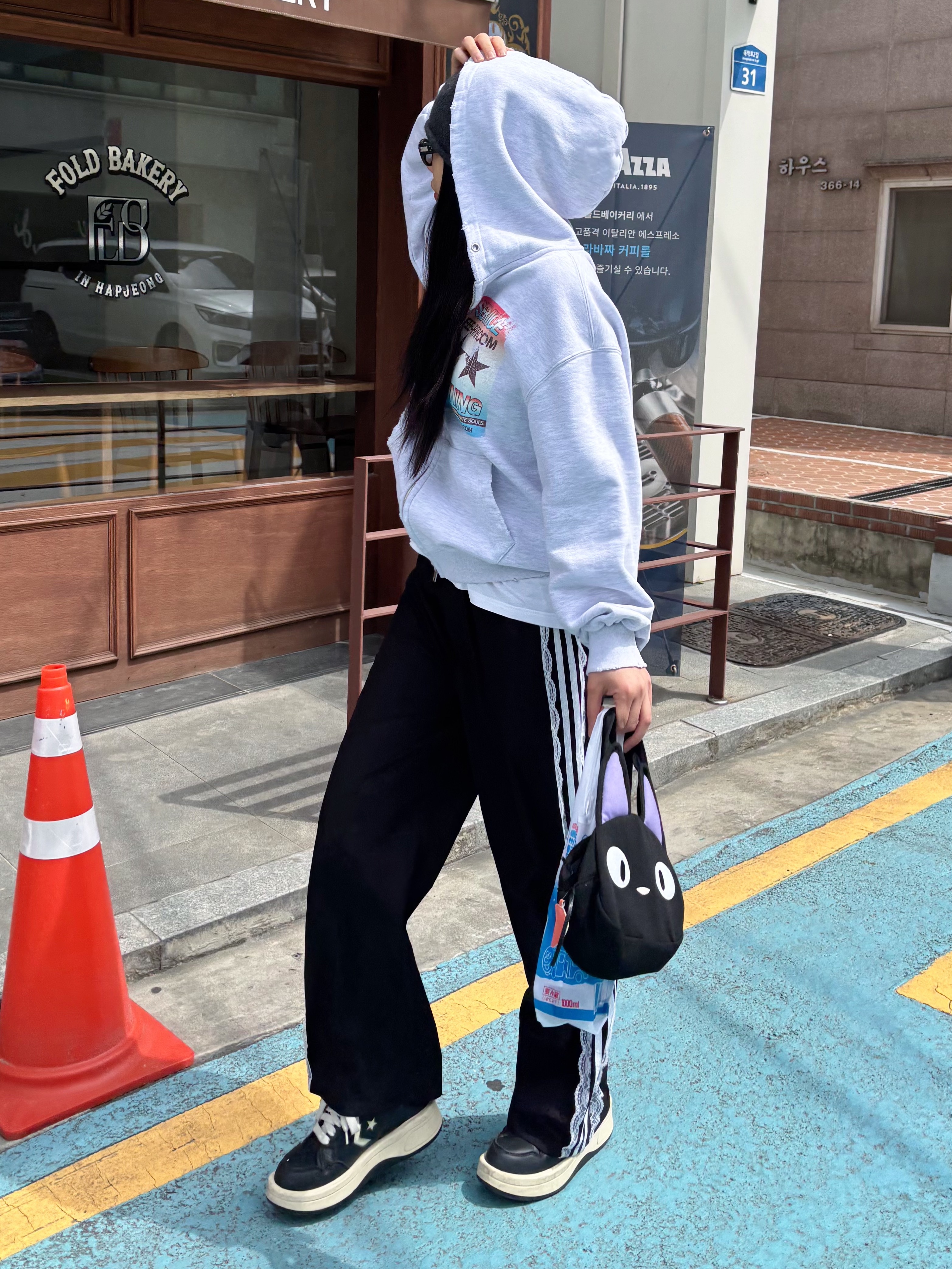 Converse x Drkshdw Turbowpn Black Cream 착용 스타일