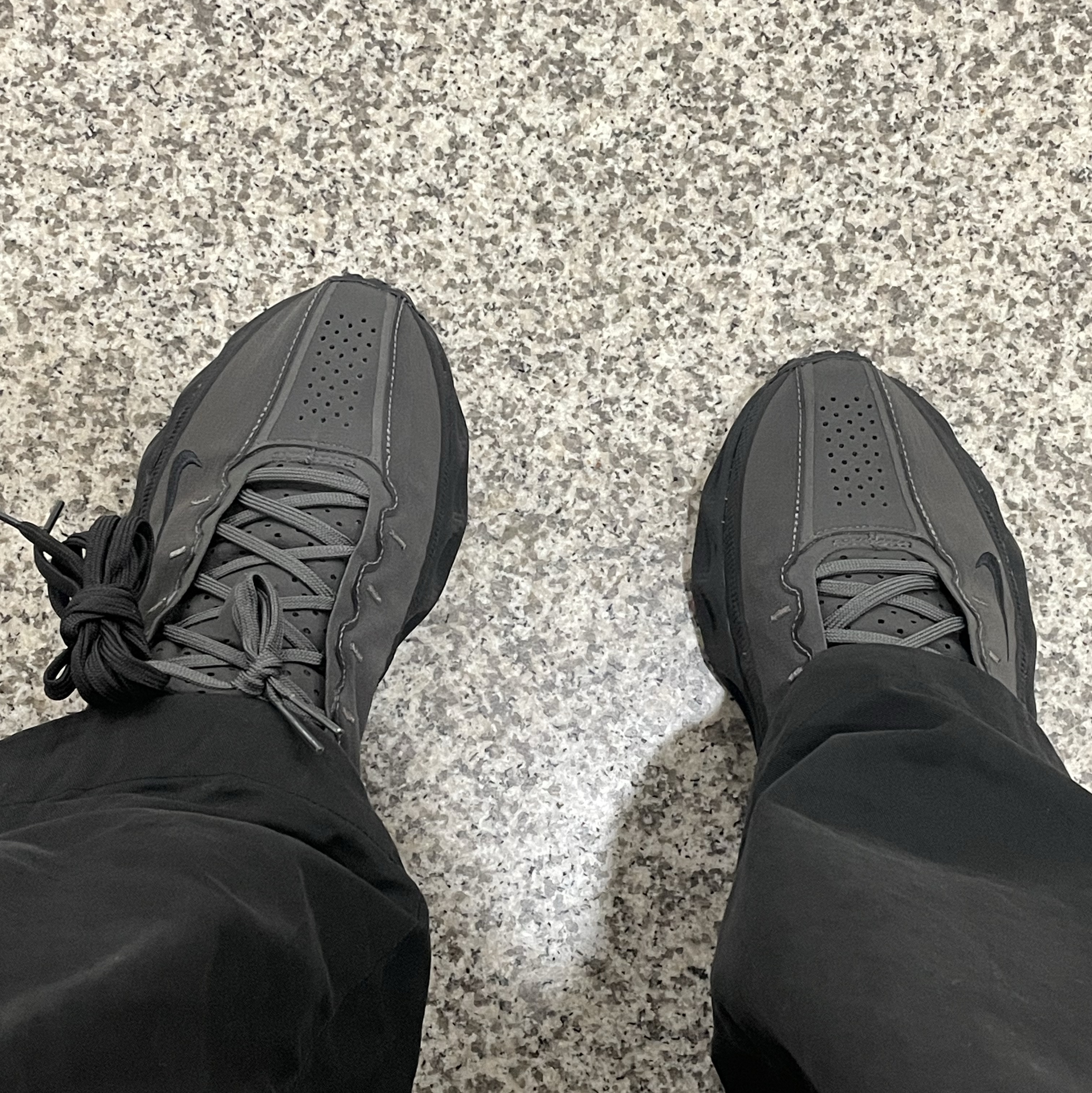 Nike x Hyein Seo Ava Rover Black 착용 스타일