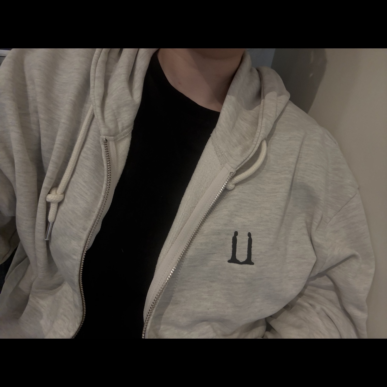 G-DRAGON Ubermensch Hoodie Zip-Up Oatmeal, Vans Authentic White 착용 스타일 - 2