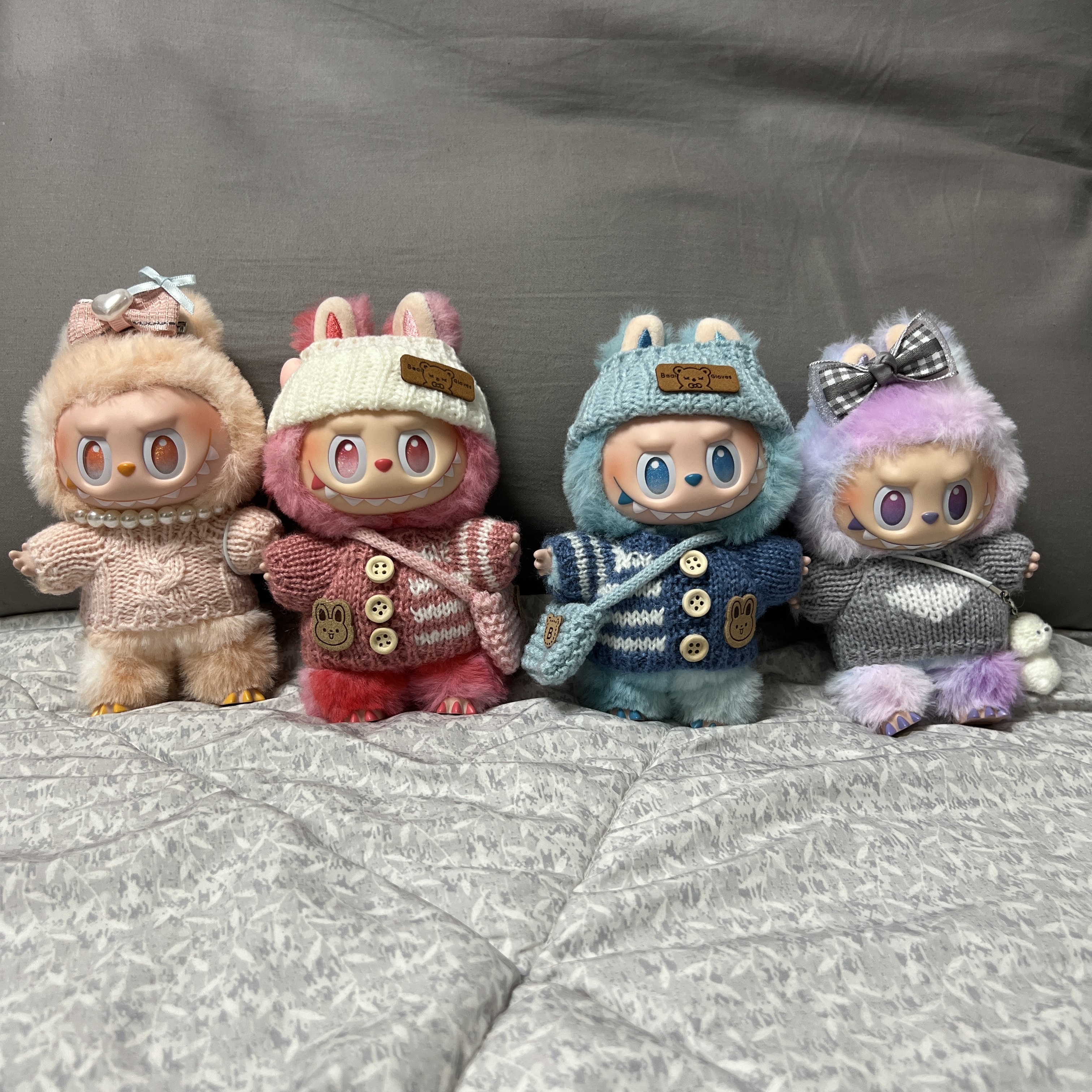Pop Mart Labubu The Monsters Highlight Series Sealed Case (6 Blind Boxes), Pop Mart Labubu The Monsters Highlight Series Sealed Case (1 Blind Box) 착용 스타일