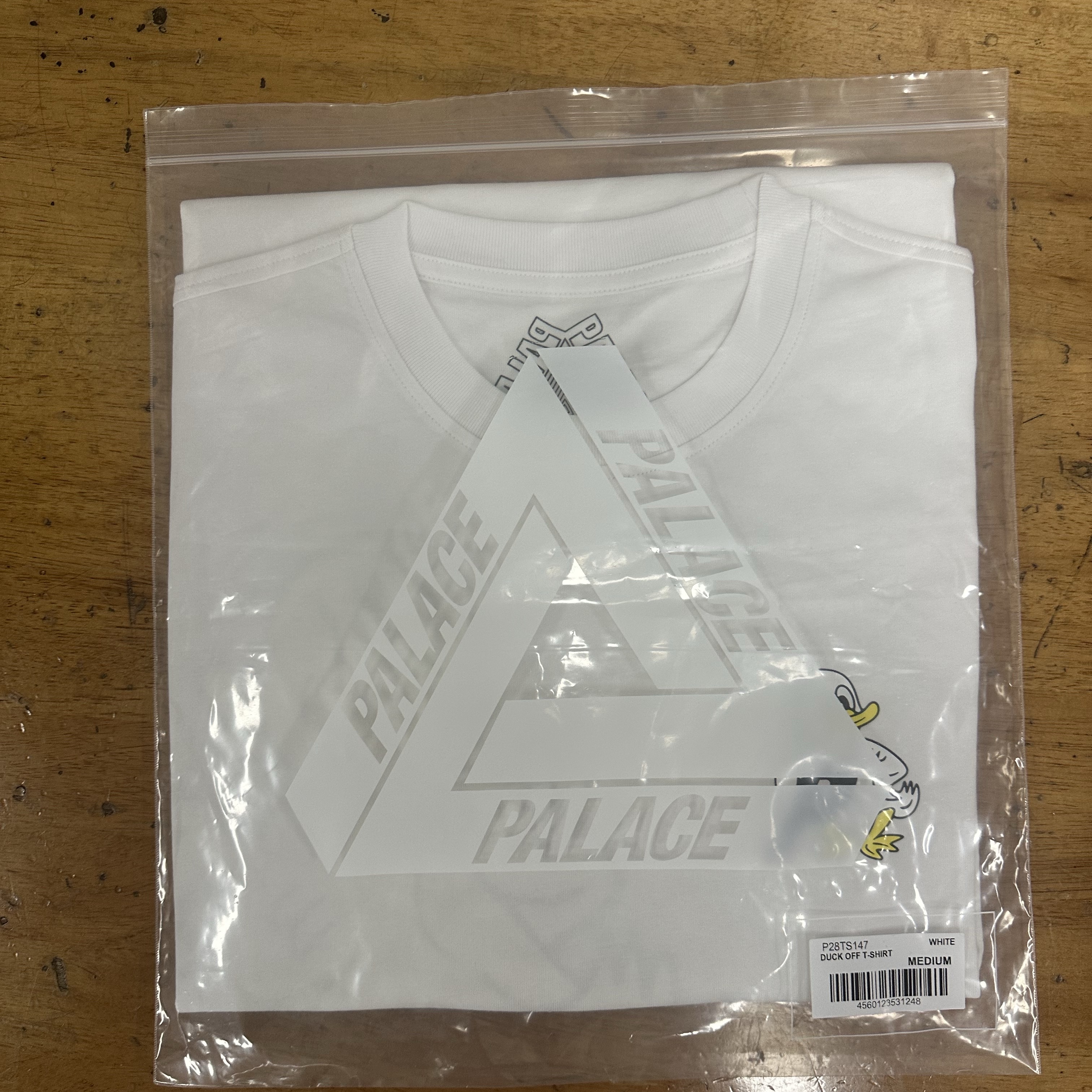 Palace Duck Off T-Shirt White - 25SS 착용 스타일 - 1