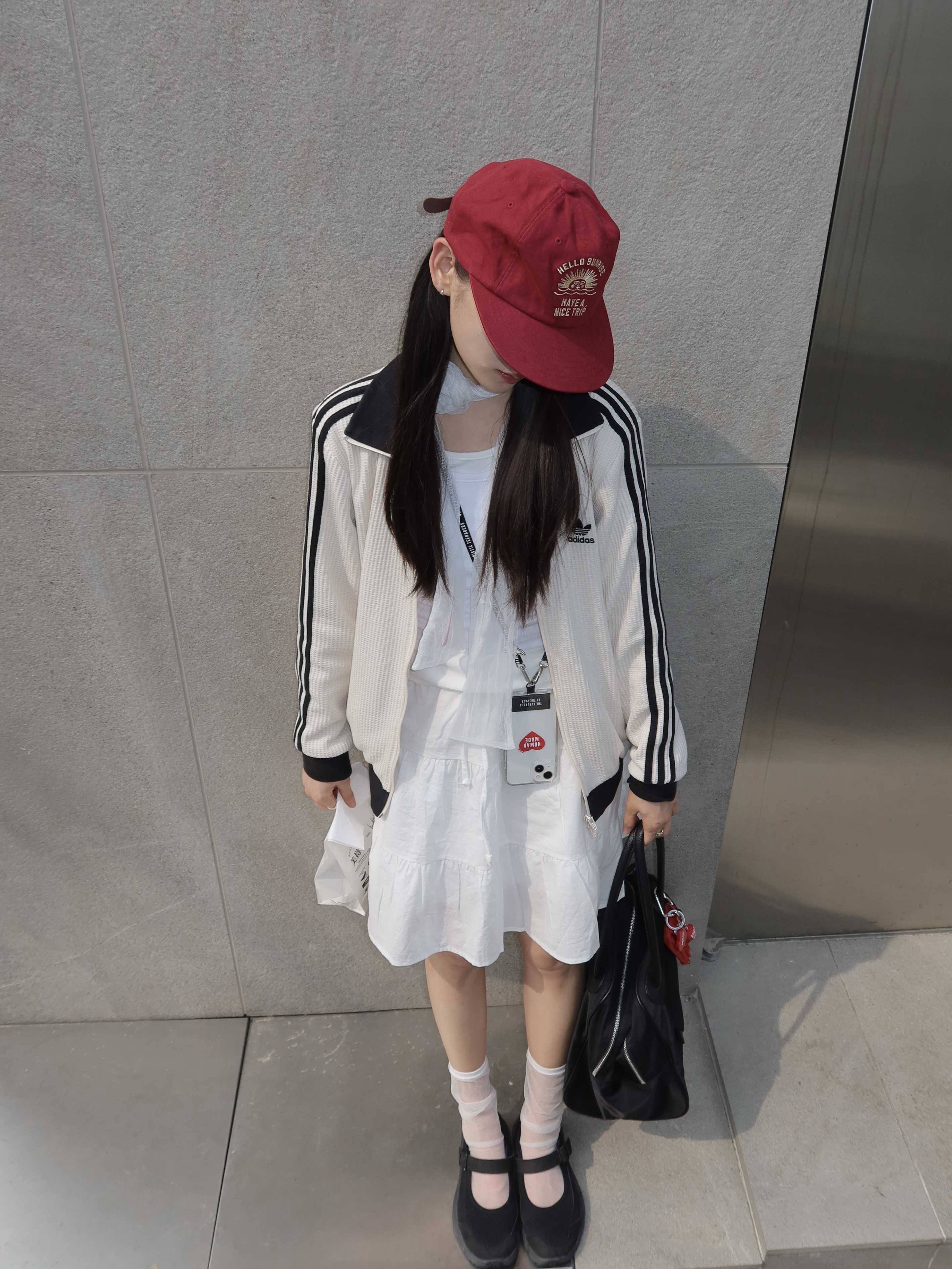 Hello Sunrise VTG Arch Logo Relaxed Fit Cap Red, Adidas Waffle Beckenbauer Track Top Wonder White - KR Sizing 착용 스타일