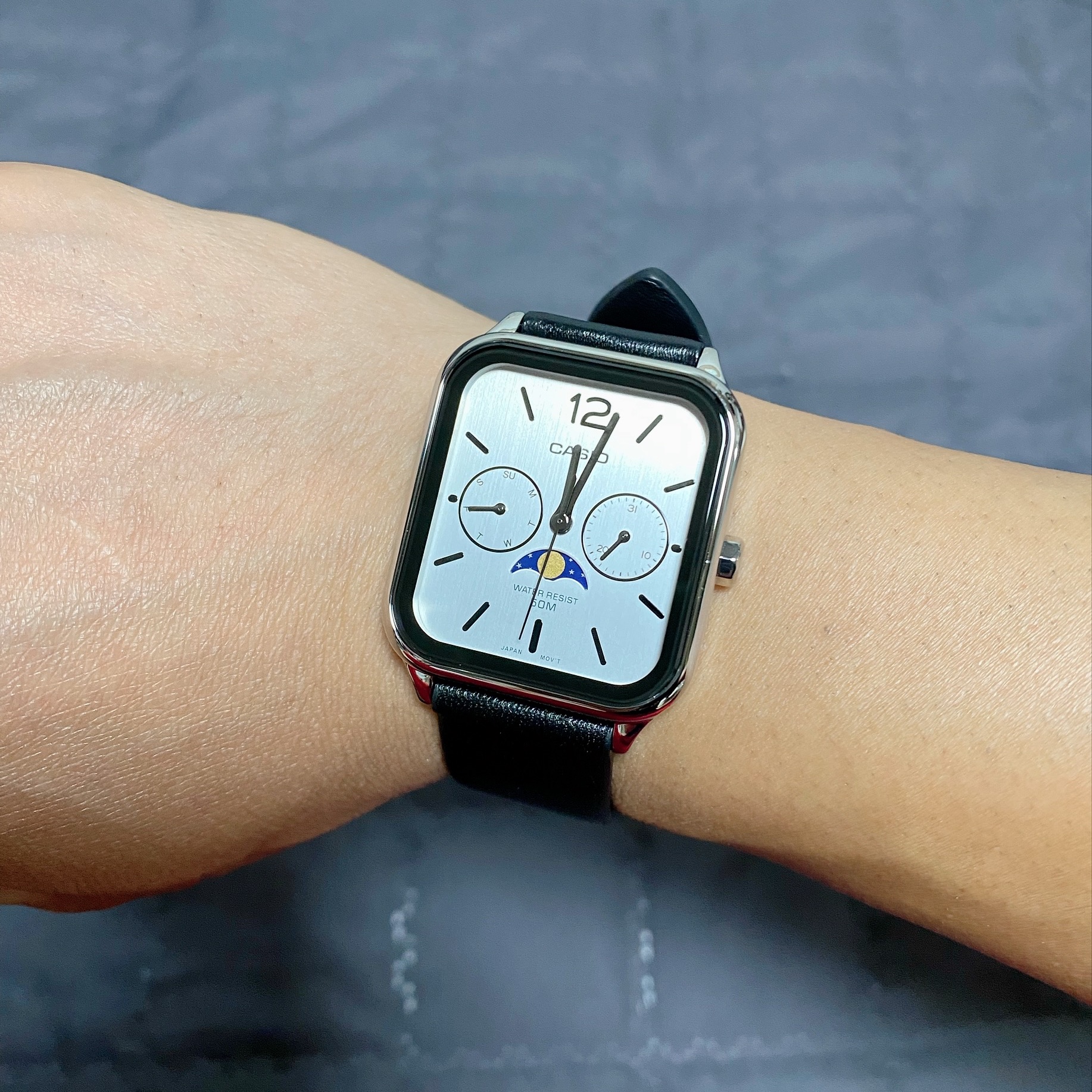 Casio MTP-M305L-7AV 착용 스타일