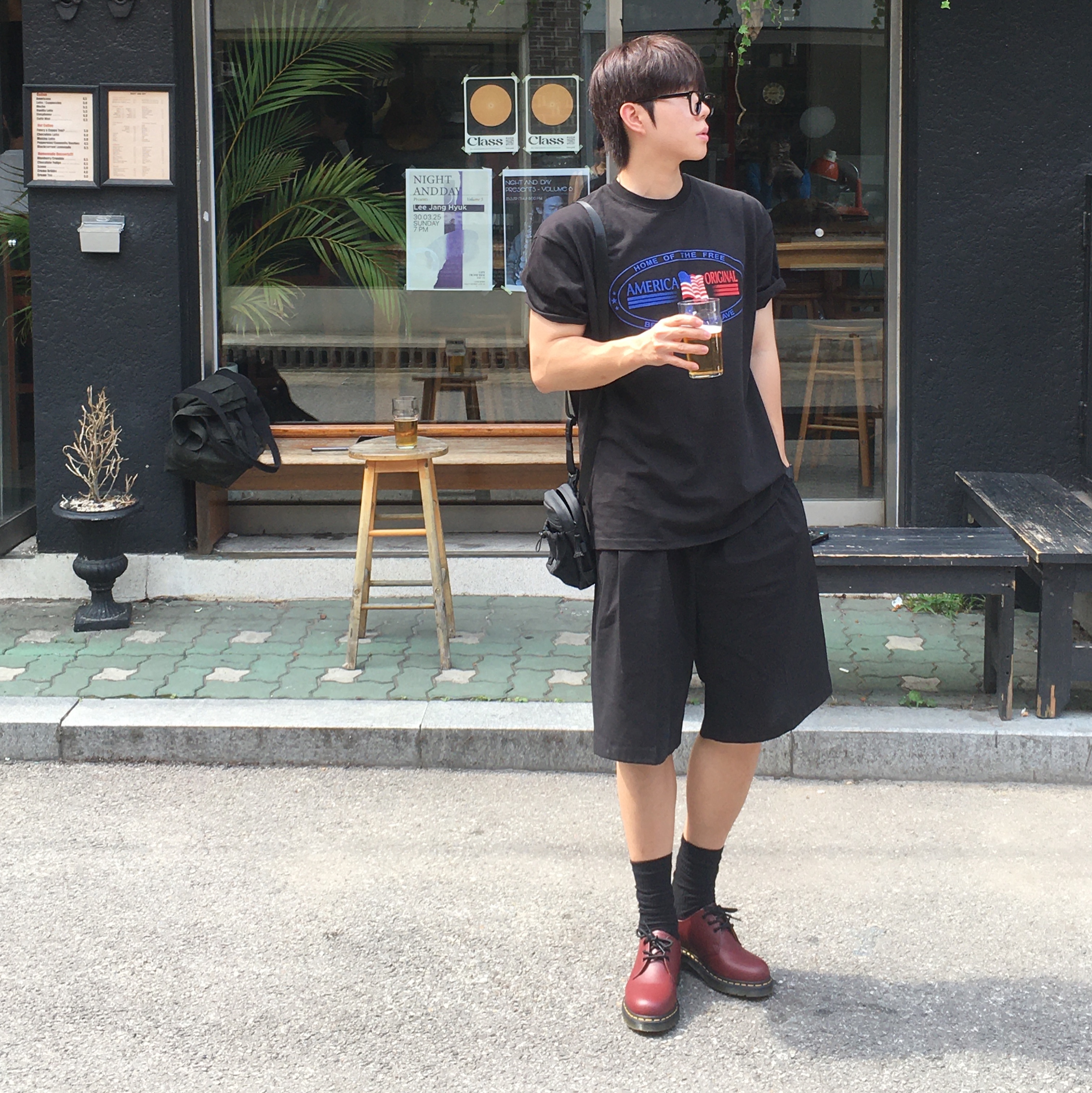 Dr. Martens 1461 Smooth Leather Oxford Shoes Cherry Red 착용 스타일 - 2