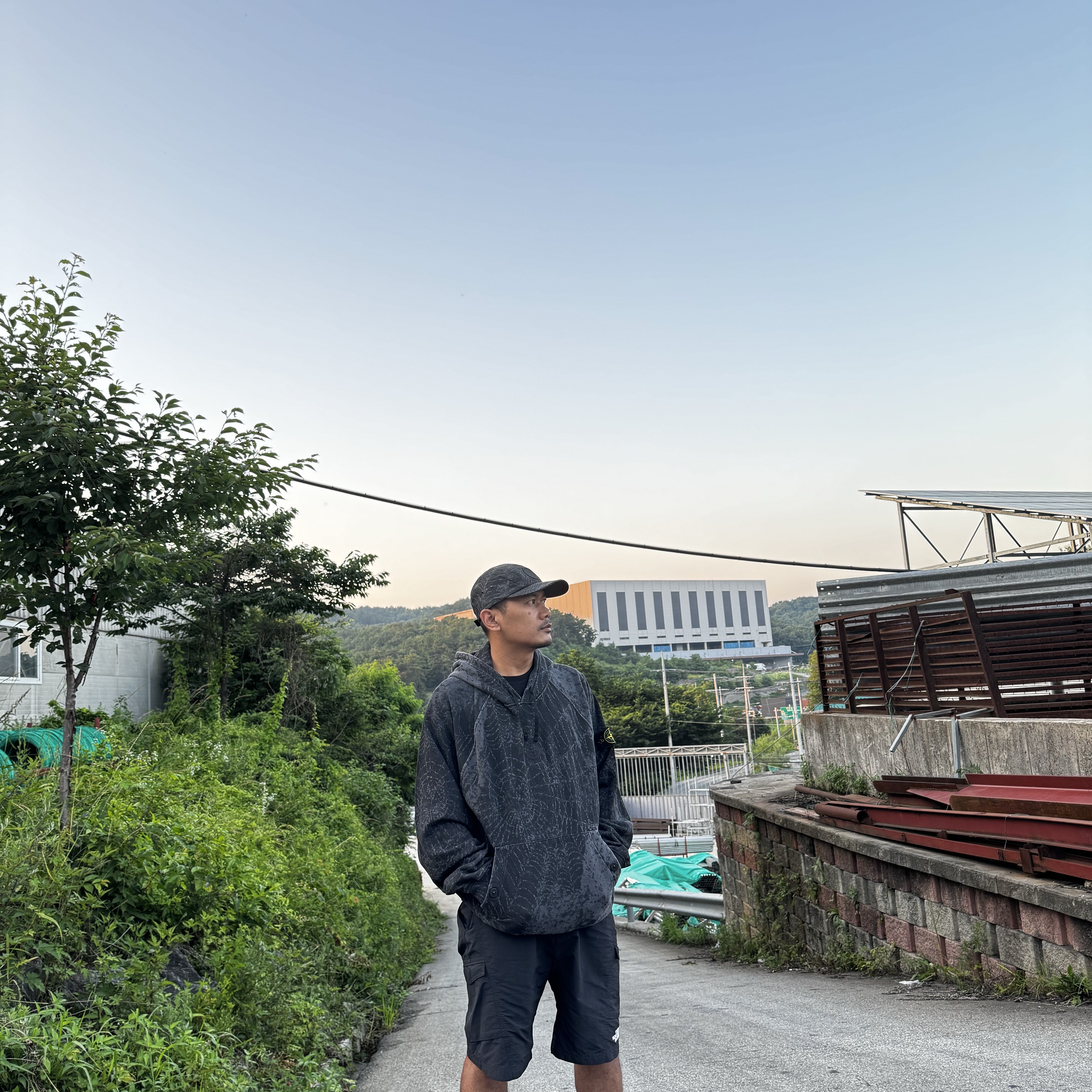 Supreme x Stone Island Camp Cap Black - 23FW 착용 스타일