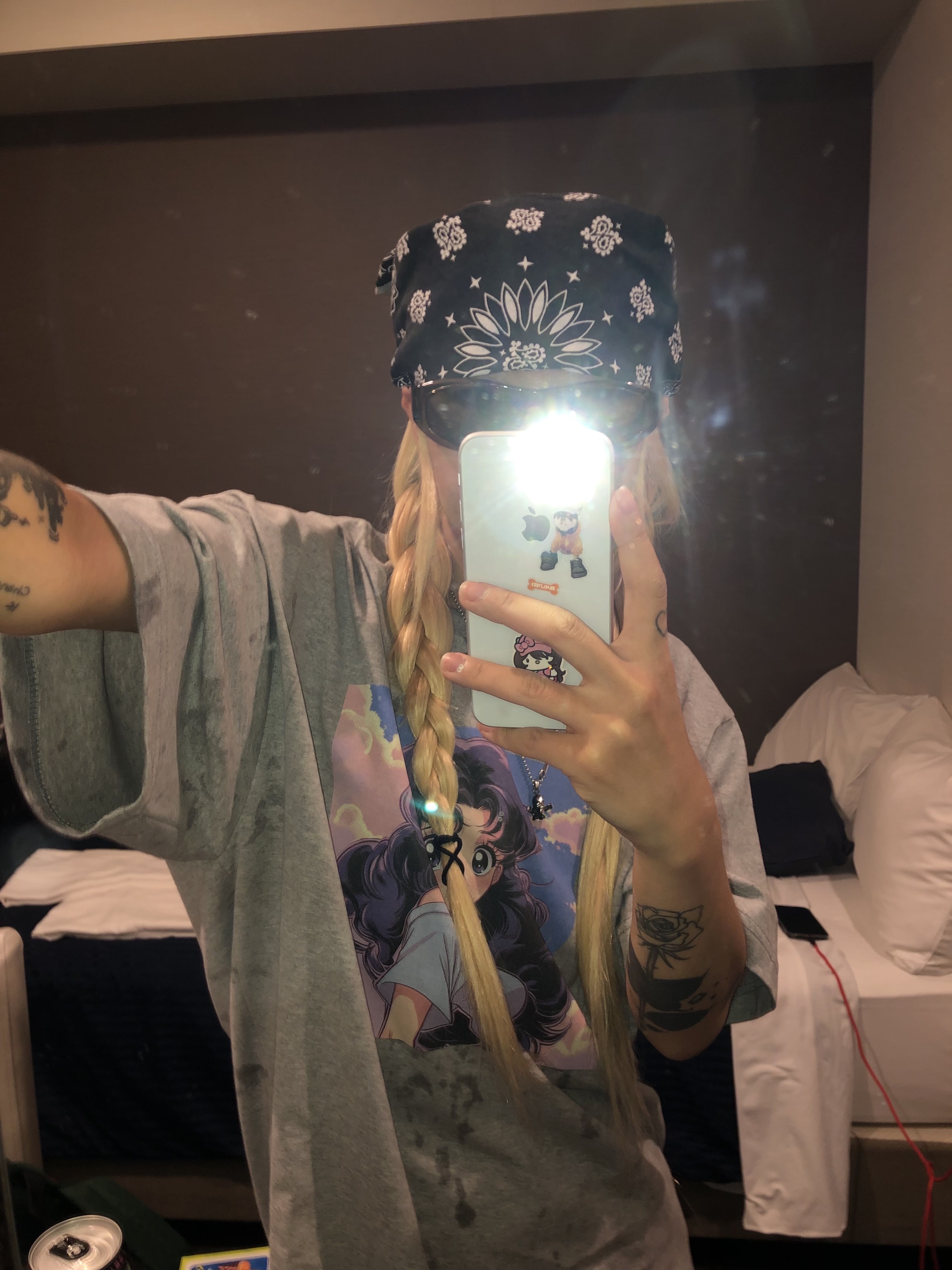 Supreme Hav-A-Hank Bandanas Multicolor (Set of 3) - 24SS 착용 스타일