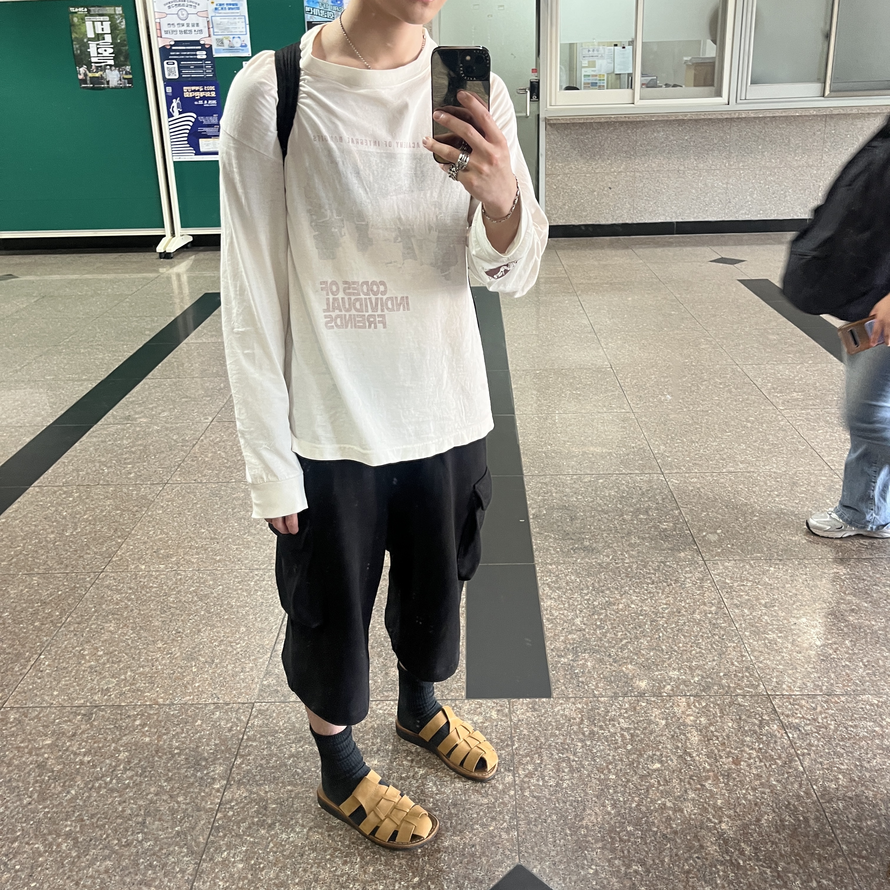 Polyteru Human Index index 1/2 Cargo Pants Black, Polyteru Used Backpack 2PK Black 착용 스타일