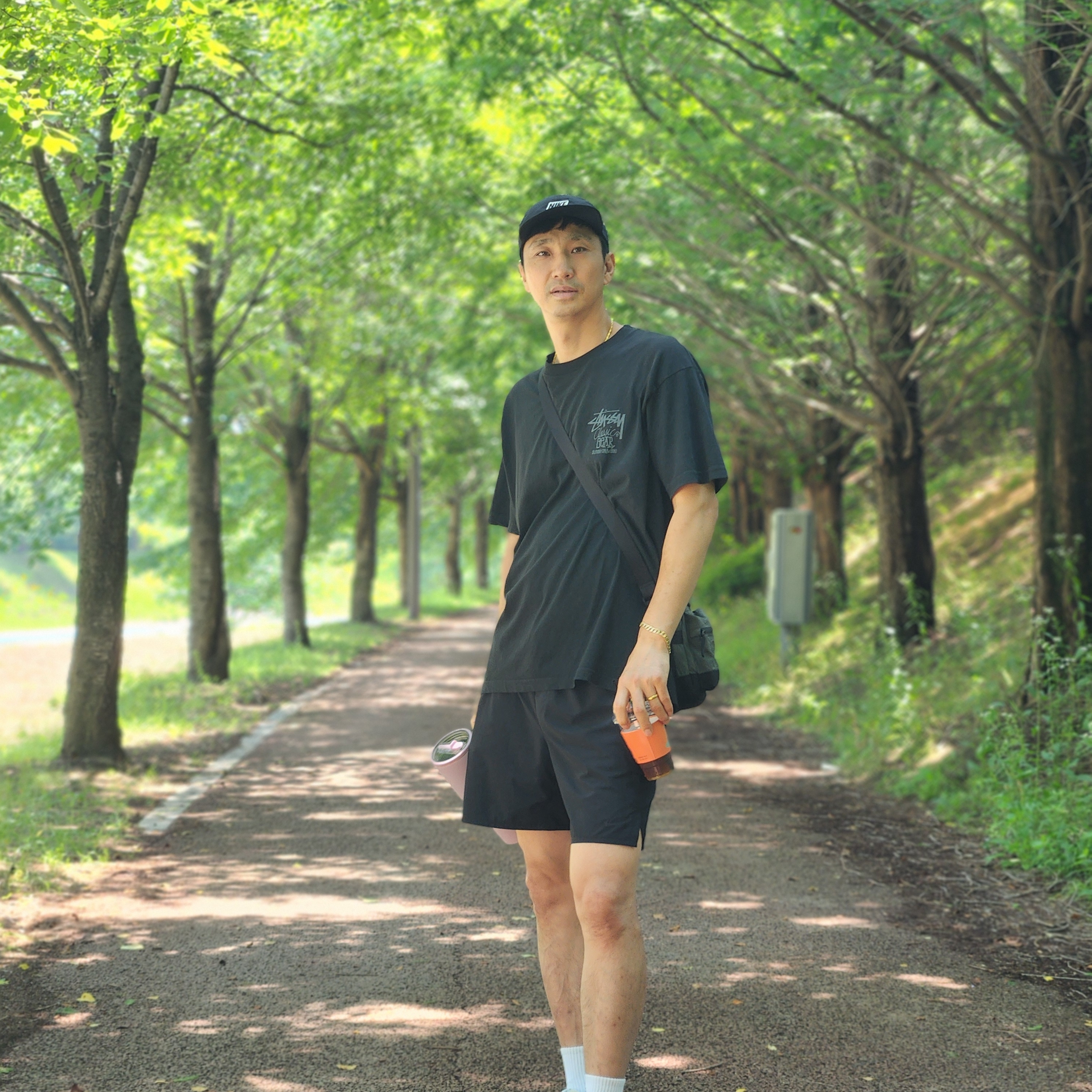 Stussy Pigment Dyed Classic Gear T-Shirt Black 착용 스타일 - 4