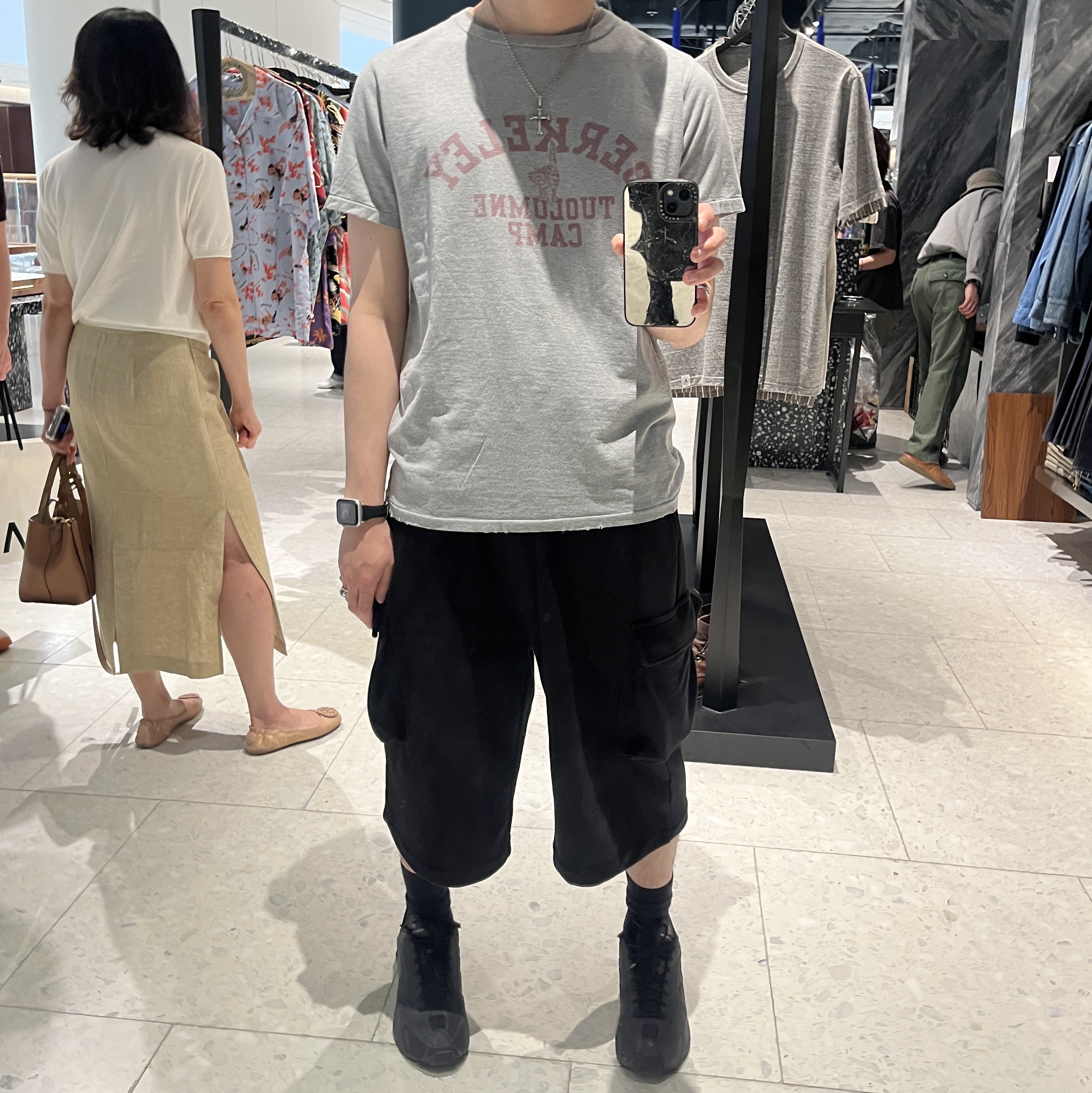 Polyteru Human Index index 1/2 Cargo Pants Black, (W) Nike Shox R4 Black 착용 스타일