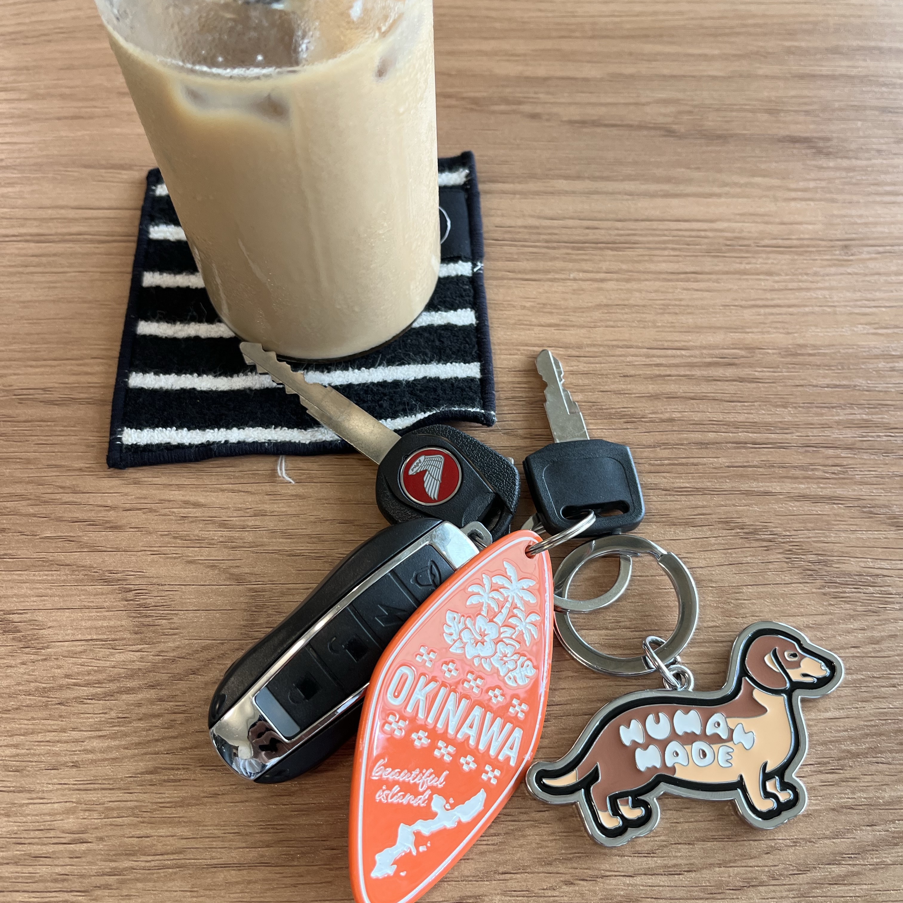 Human Made Dachs Keyring Brown 착용 스타일 - 2
