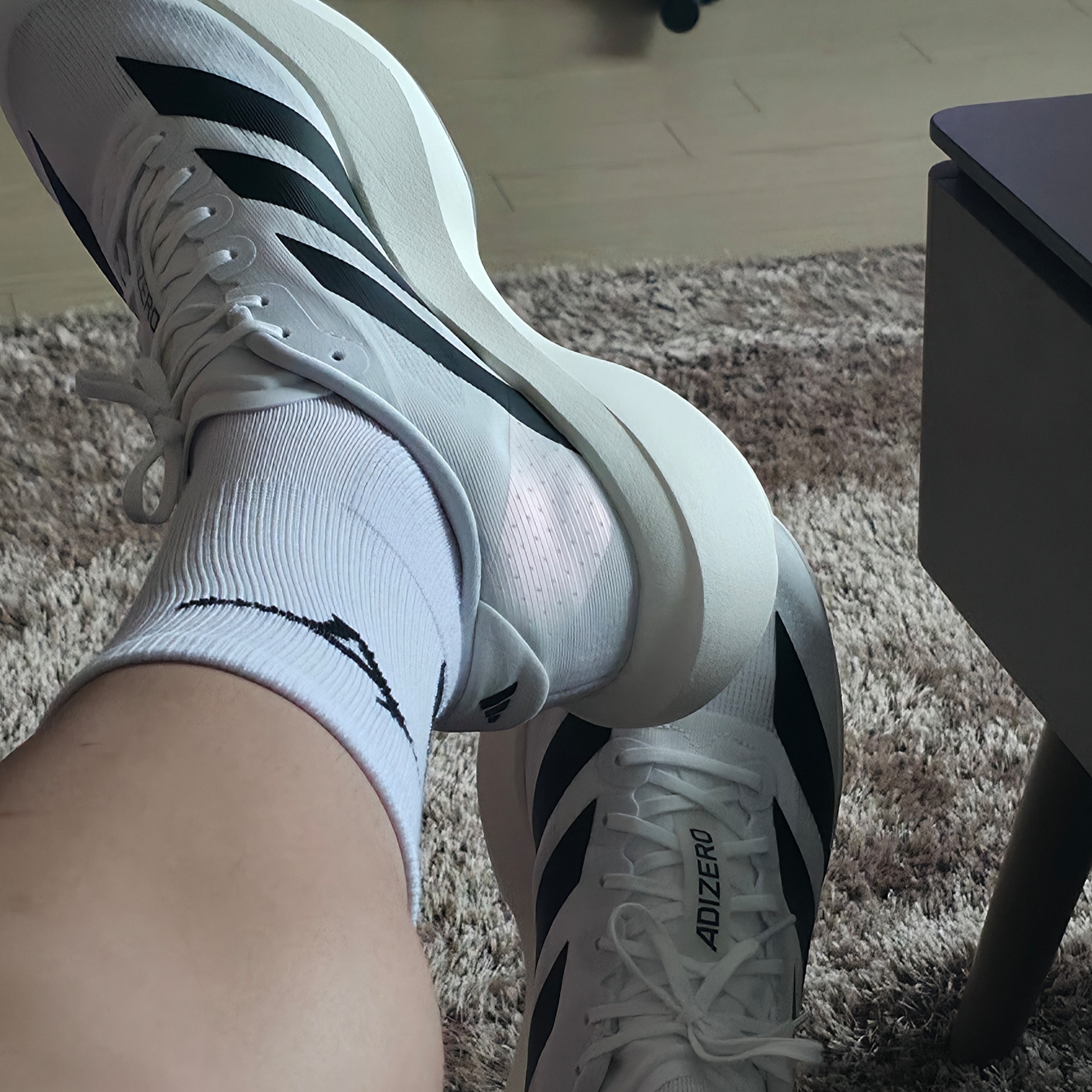 Adidas Adizero EVO SL Cloud White Core Black 착용 스타일 - 1