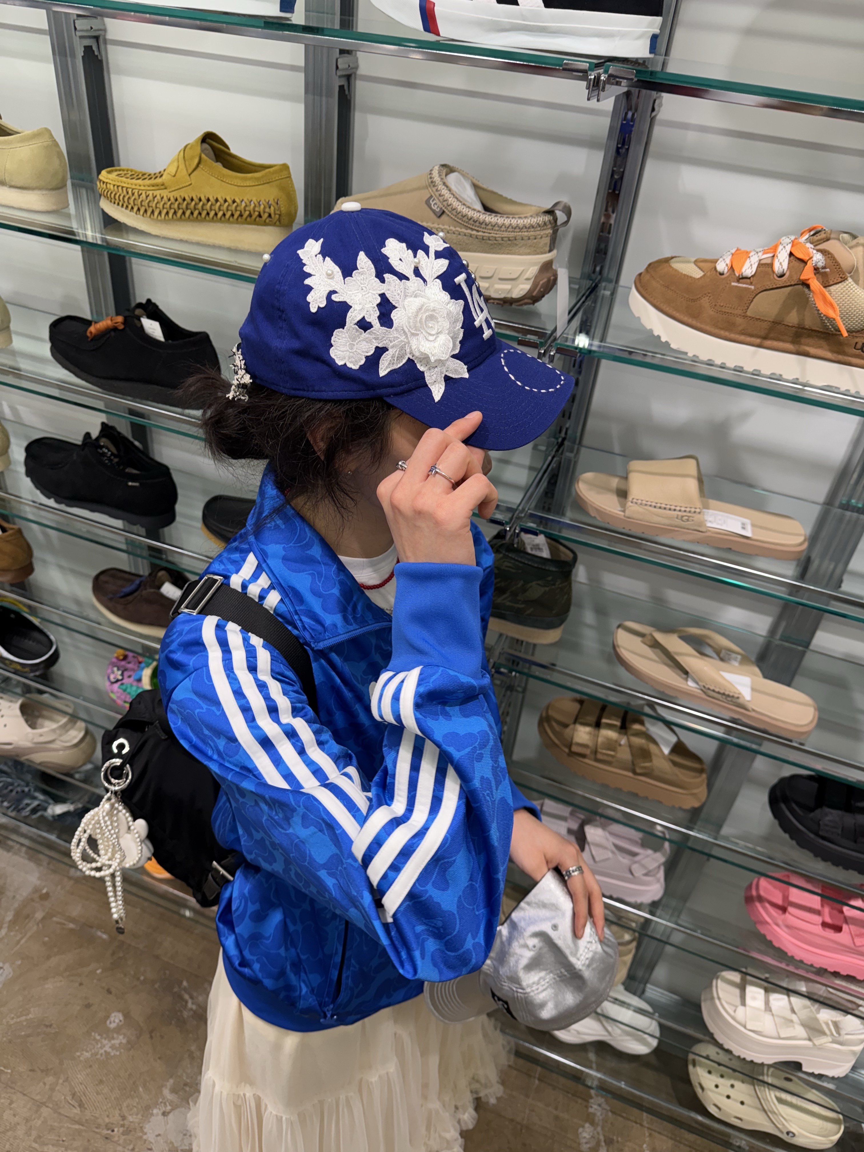 Adidas x BAPE Allover Print Track Top Blue - KR Sizing, Supreme Washed Chino Twill Camp Cap Silver - 25SS 착용 스타일 - 2