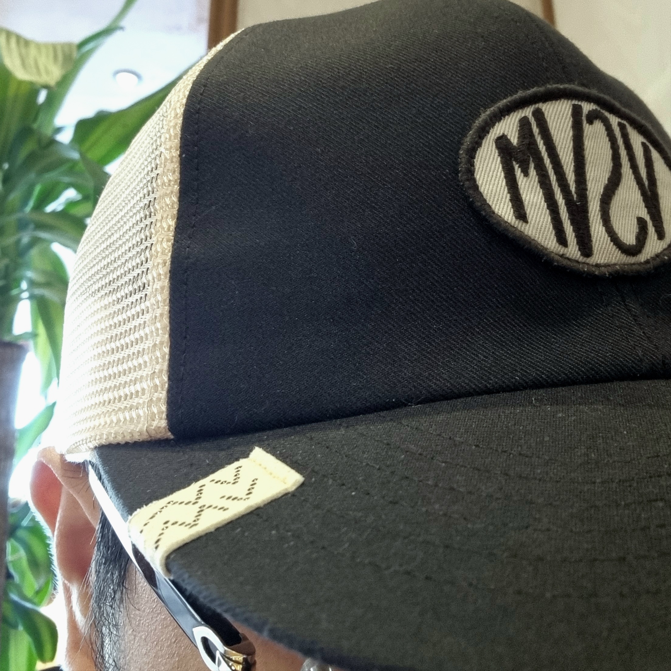 Visvim Goodyear II Cap Black 착용 스타일 - 2