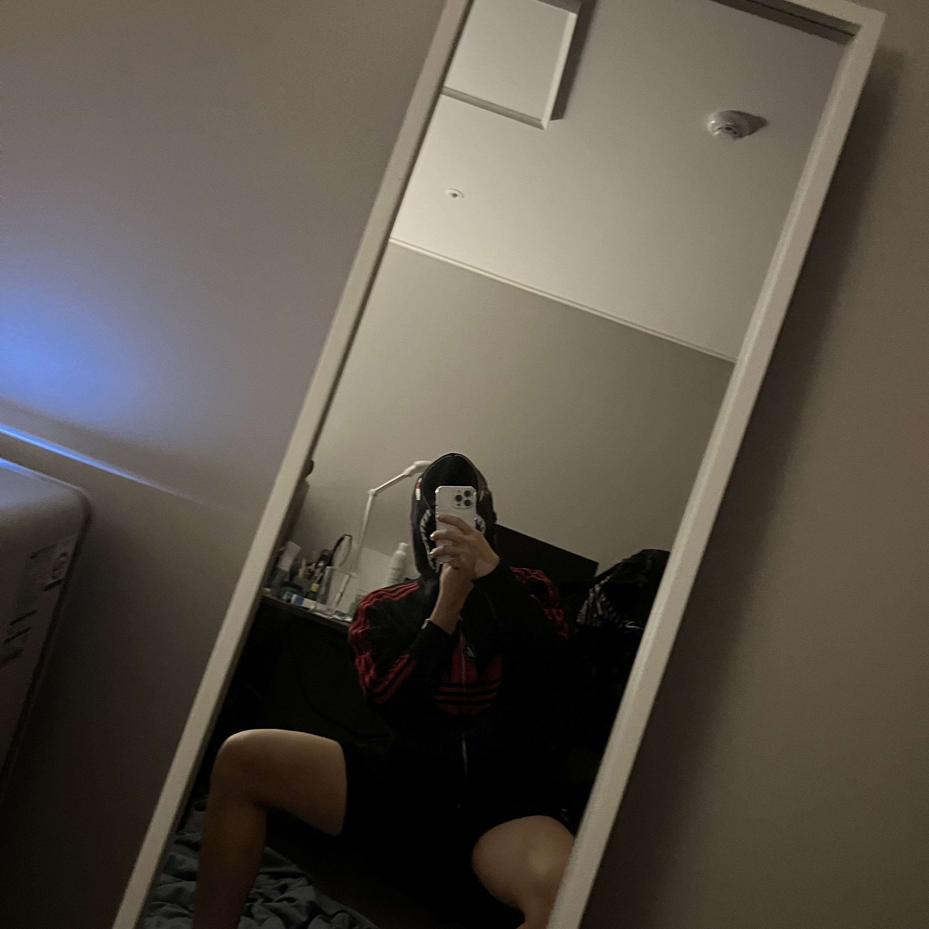 Adidas x BAPE Ultimate Shark Hoodie Black - KR Sizing 착용 스타일 - 1