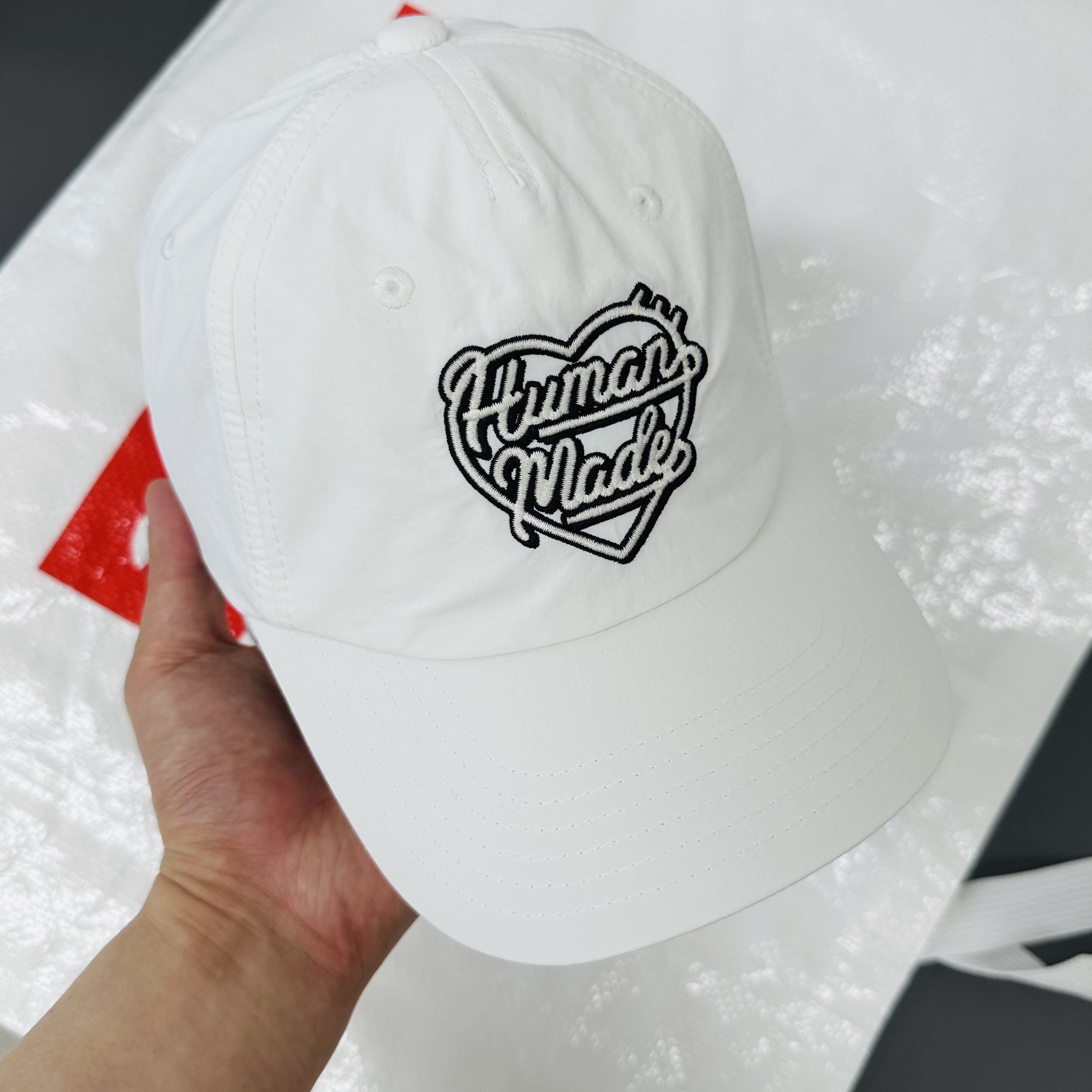 Human Made 5 Panel Nylon Cap White 착용 스타일 - 2