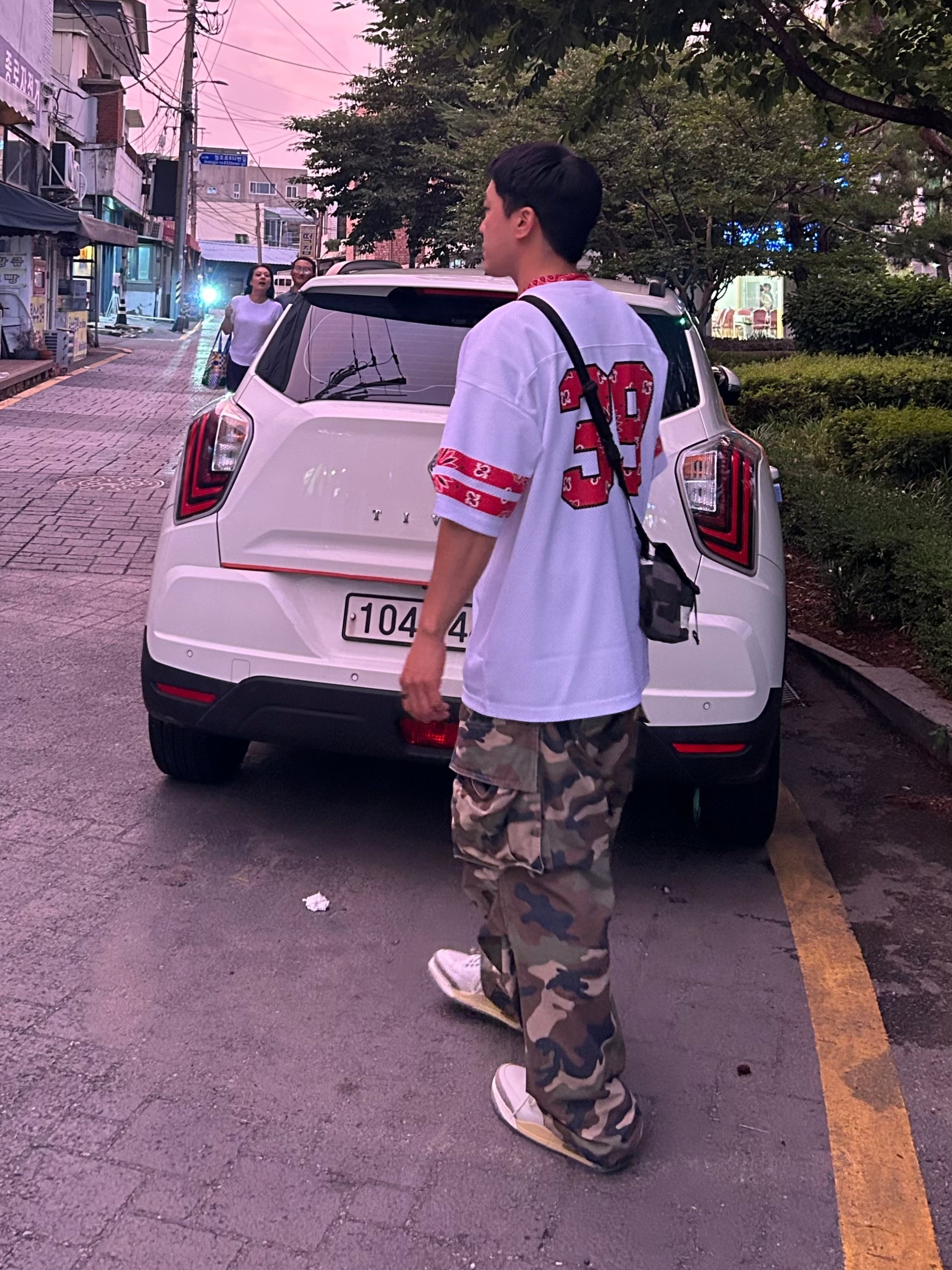 Supreme Bandana Football Jersey White - 25SS, Jordan 3 Retro Seoul 2.0 착용 스타일 - 2