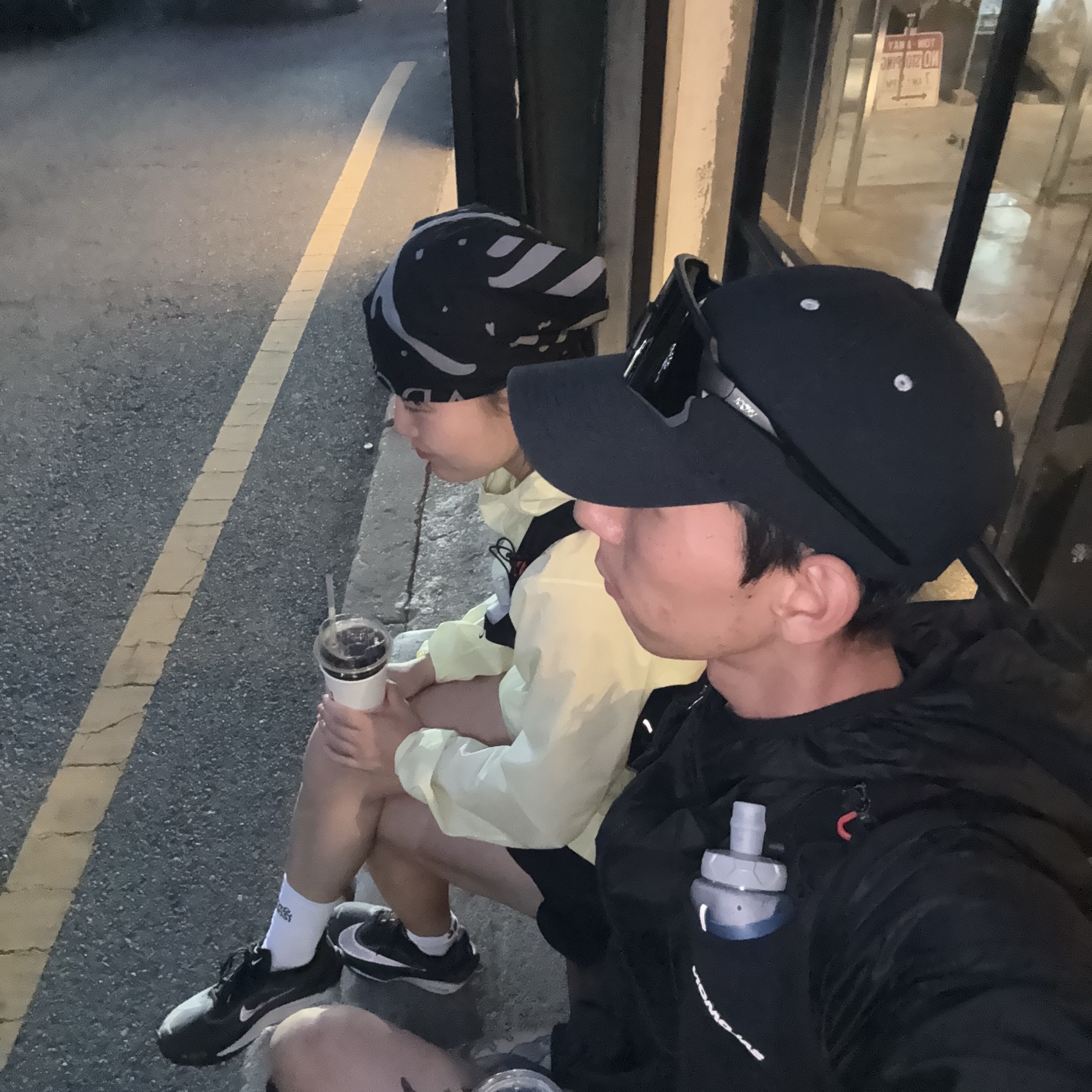 Nike ACG Cinder Cone Windproof Jacket Black Anthracite - Asia, Nike ACG Heritage 86 Cap Black 착용 스타일 - 10