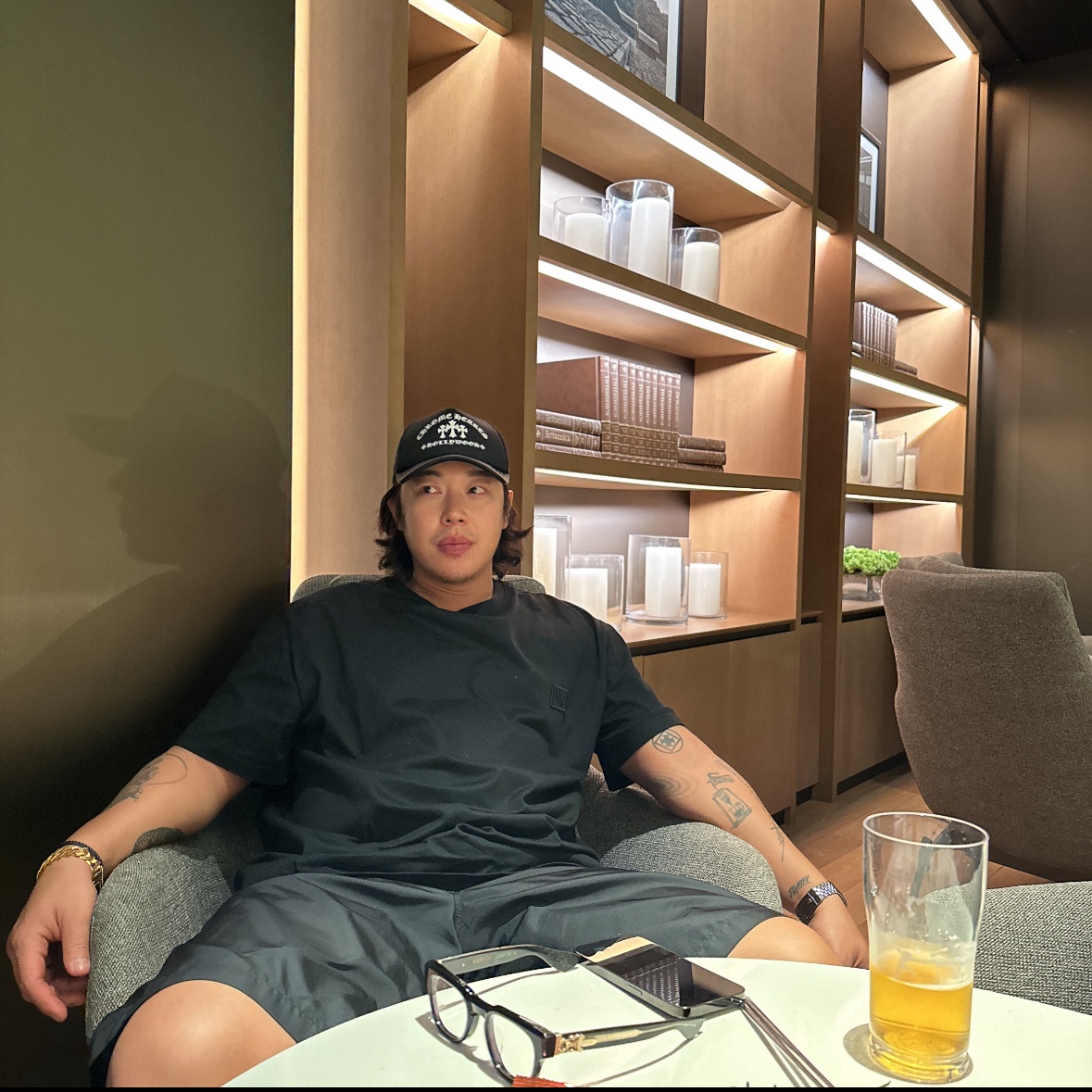 Chrome Hearts King Taco Foam Front Mesh Trucker Hat Black, Chrome Hearts Vagillionaire II Black 착용 스타일