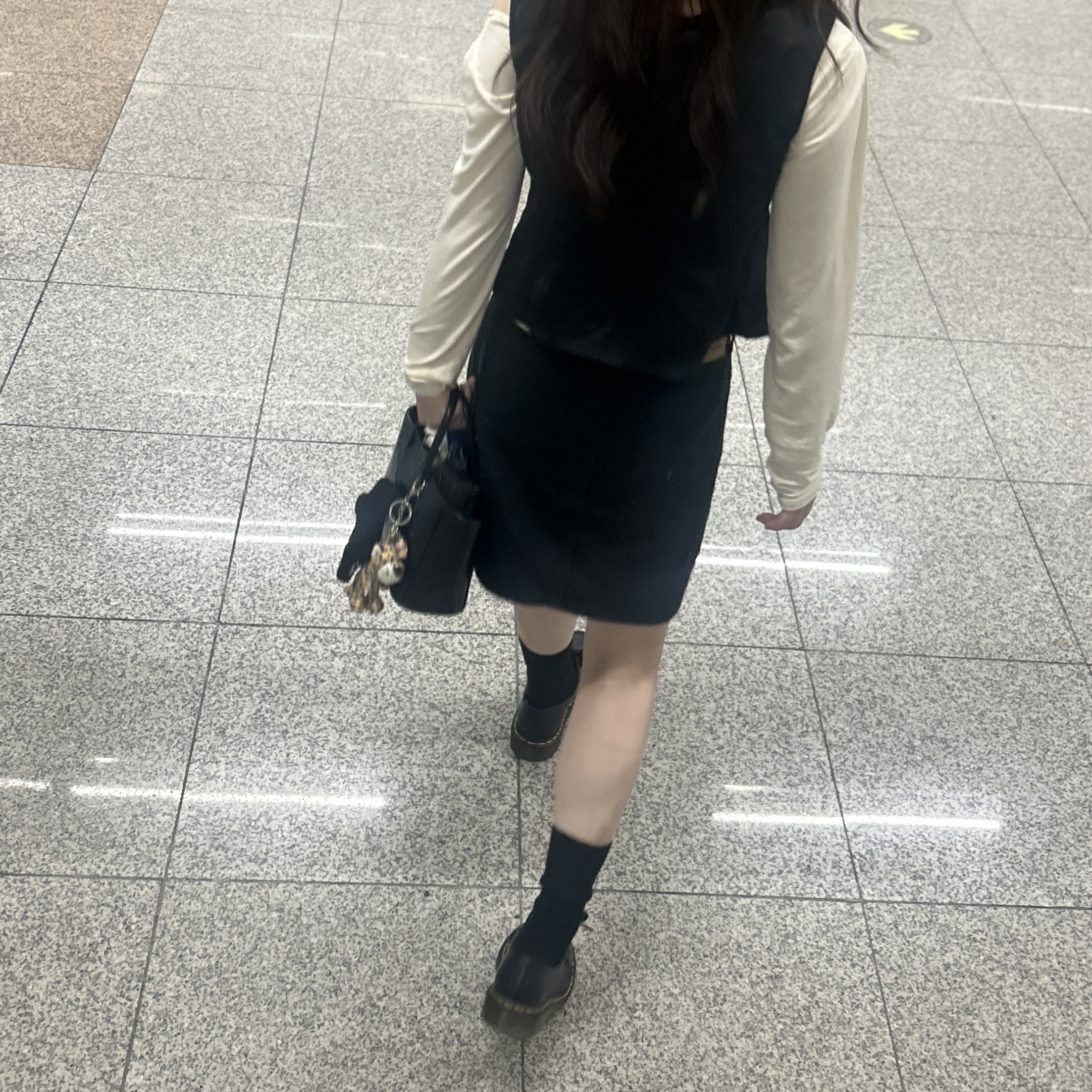 Dr. Martens 1461 Smooth Black 착용 스타일 - 3