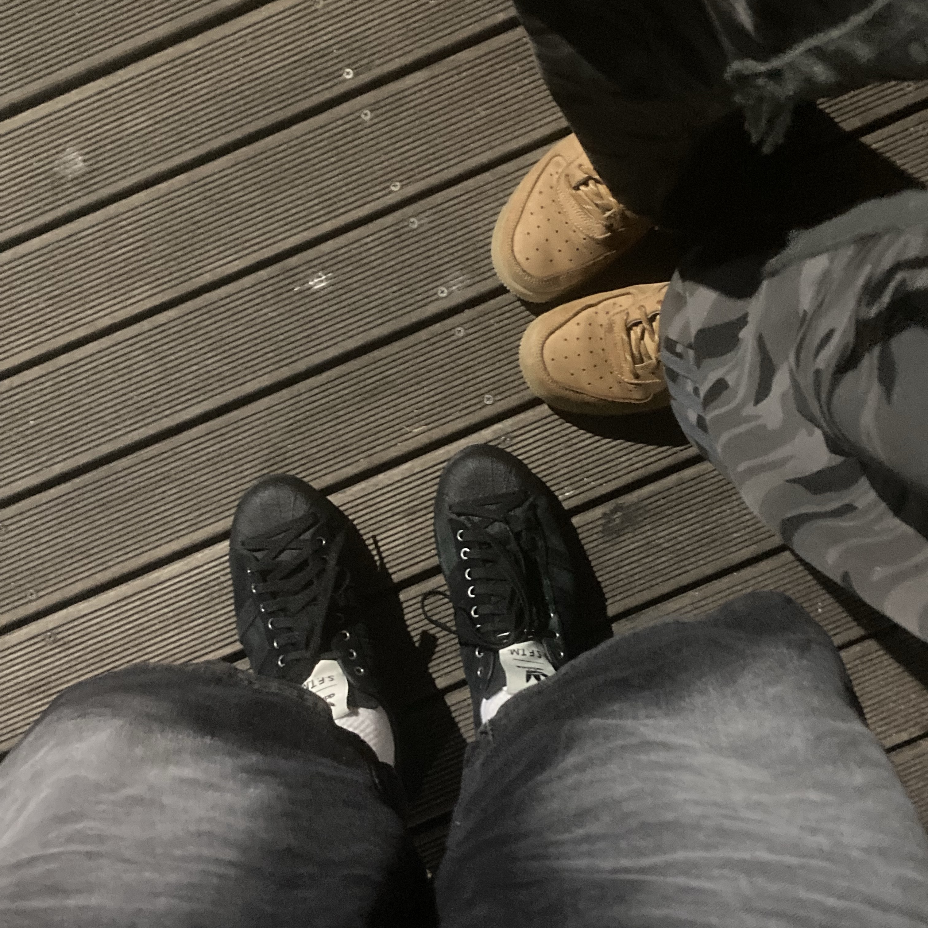 (W) Nike Air Force 1 '07 WB Flax Wheat, Adidas x Song for the Mute Superstar 82 Core Black 착용 스타일 - 1