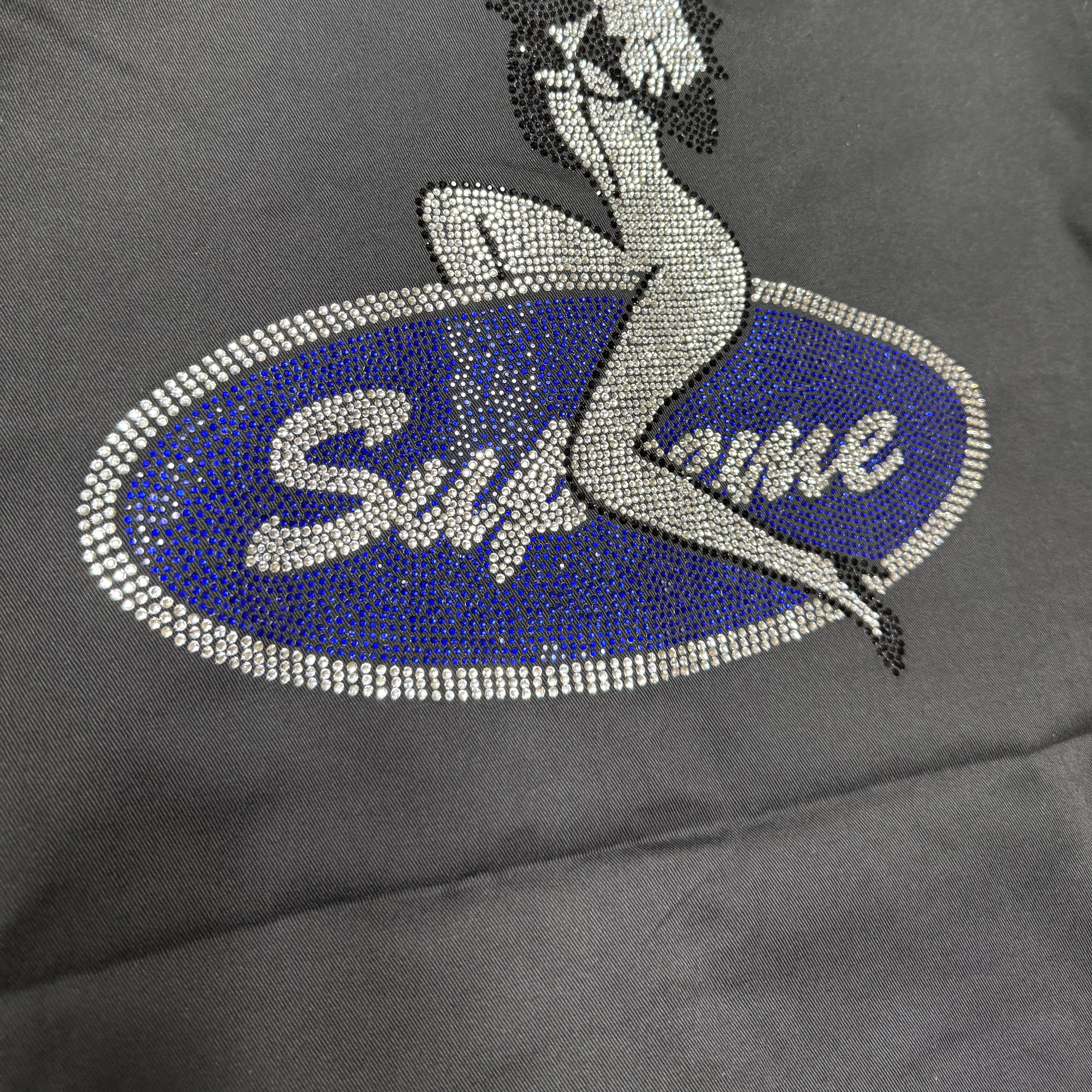 Supreme Rhinestone Pin Up S/S Work Shirt Black - 25SS 착용 스타일 - 1