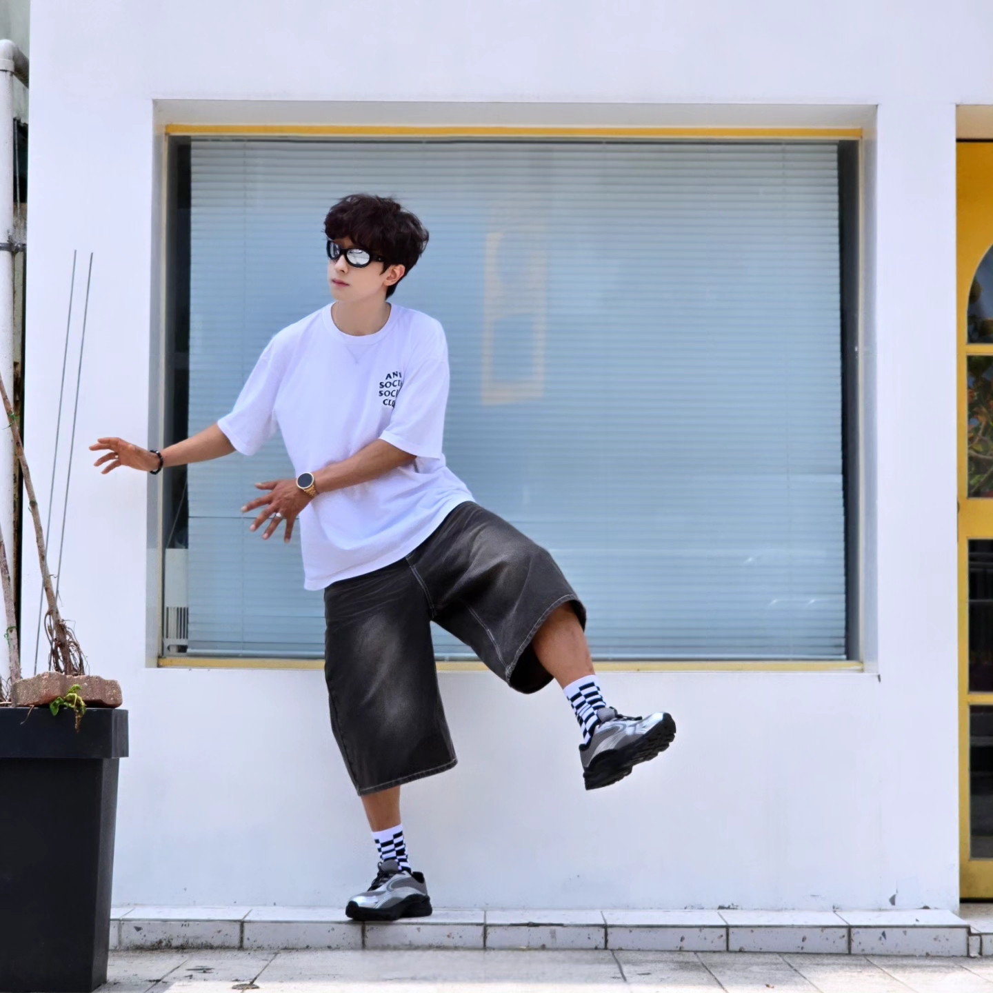 Anti Social Social Club Mind Games S/S Tee White, [6% 적립] FILA Pantera 99/25 Silver 착용 스타일 - 3
