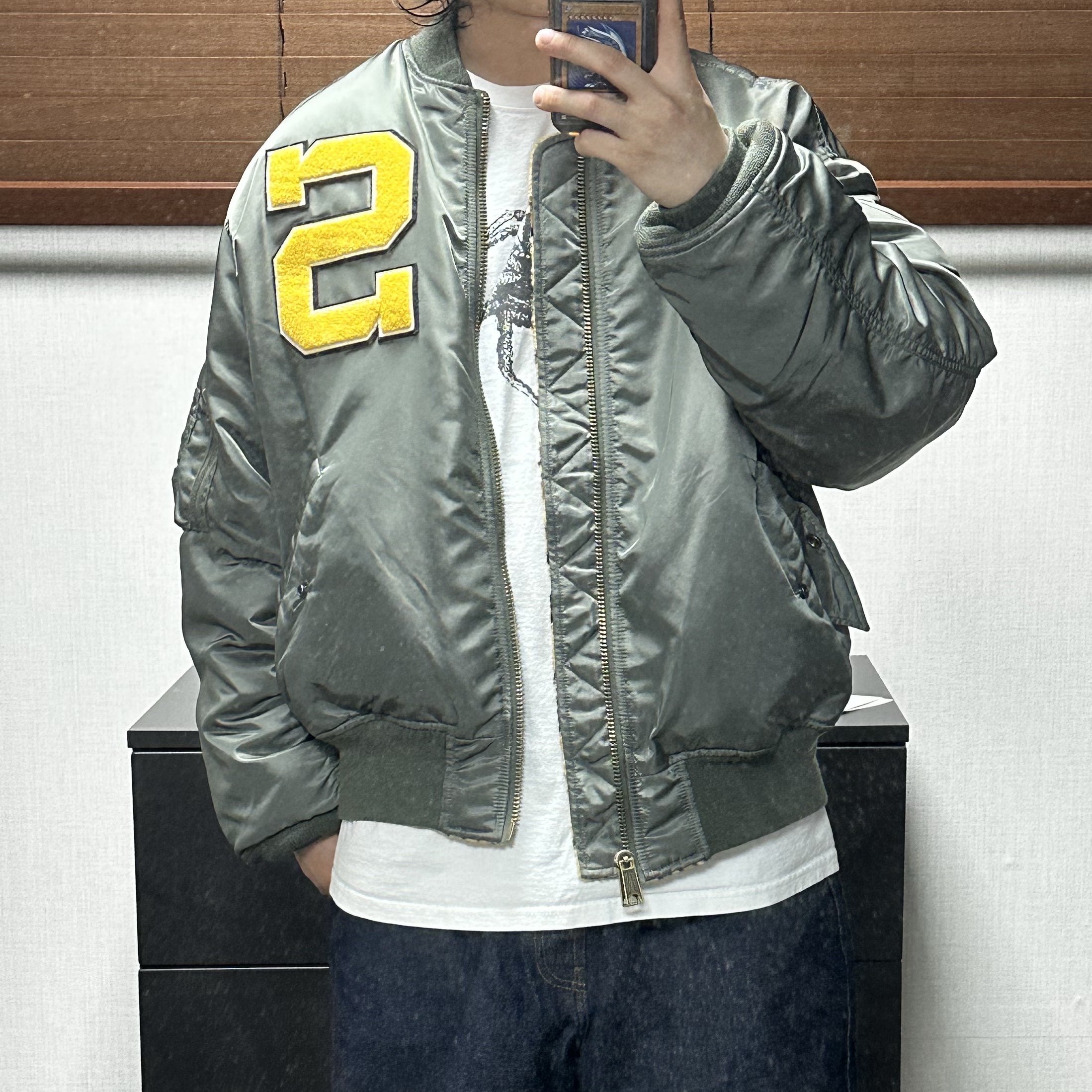 Supreme x GOODENOUGH Reversible MA-1 Olive - 25SS 착용 스타일