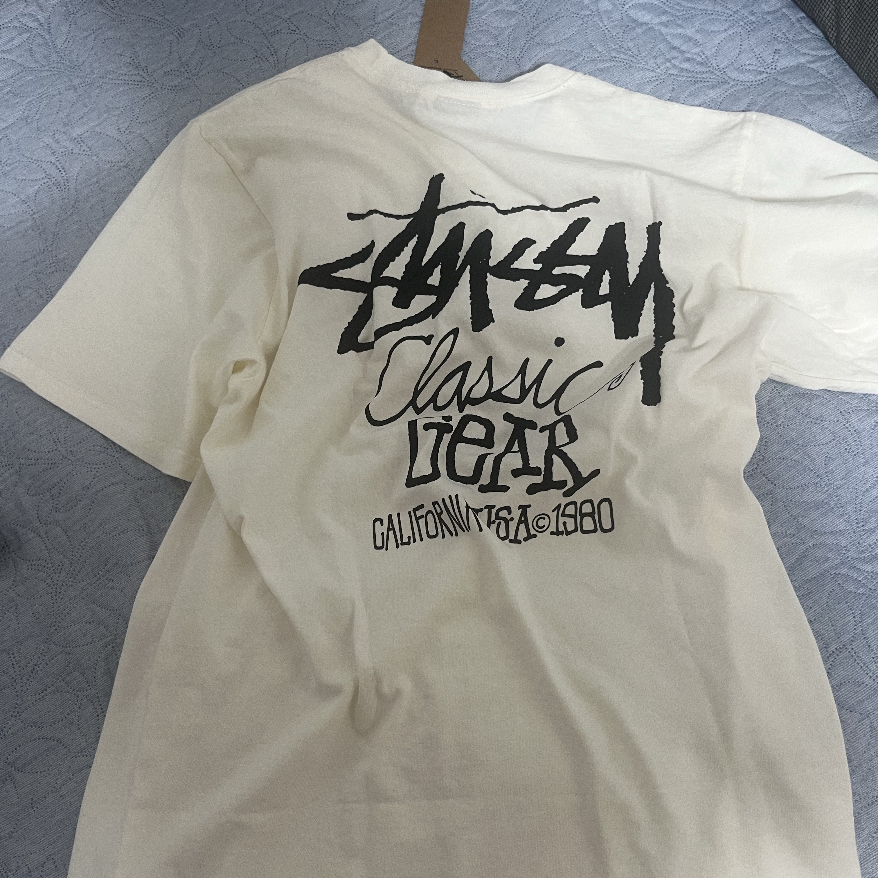Stussy Pigment Dyed Classic Gear T-Shirt Natural 착용 스타일