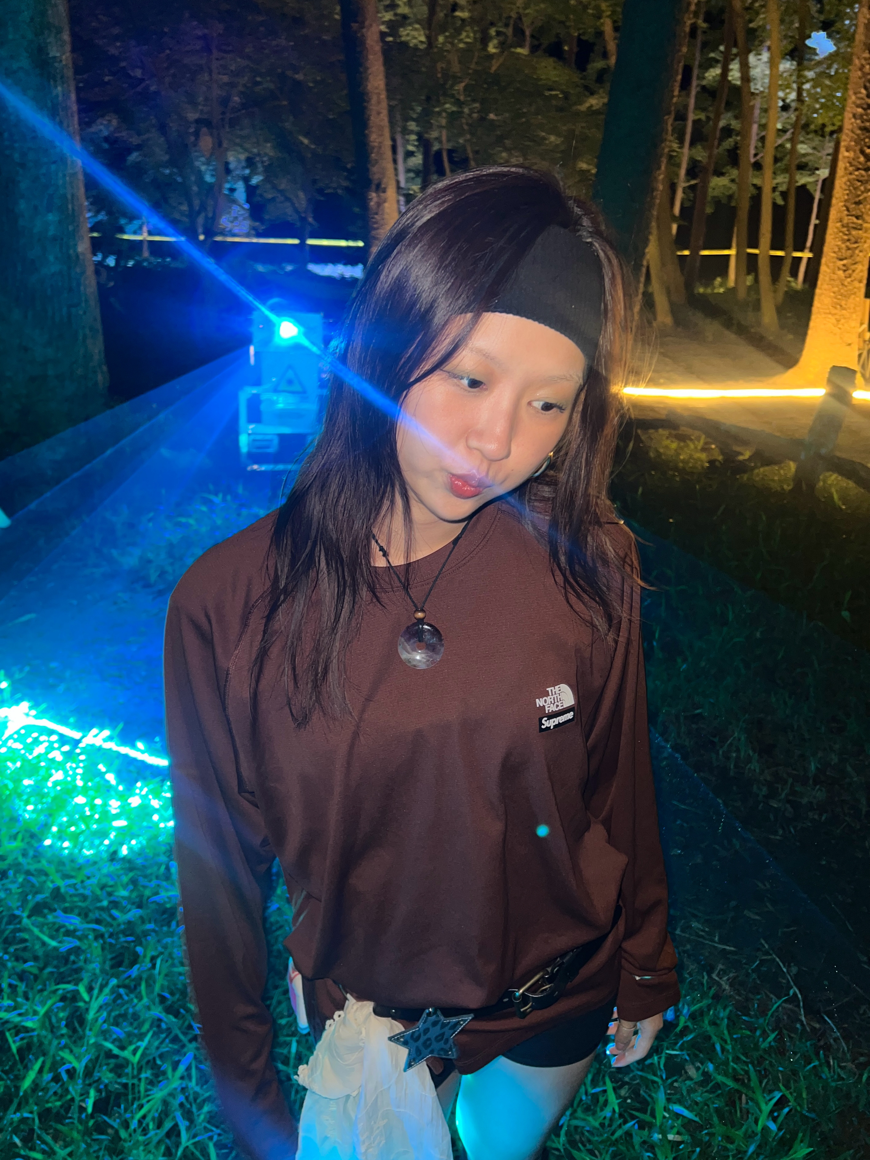 Supreme x The North Face Base Layer L/S Top Brown - 22FW 착용 스타일 - 3