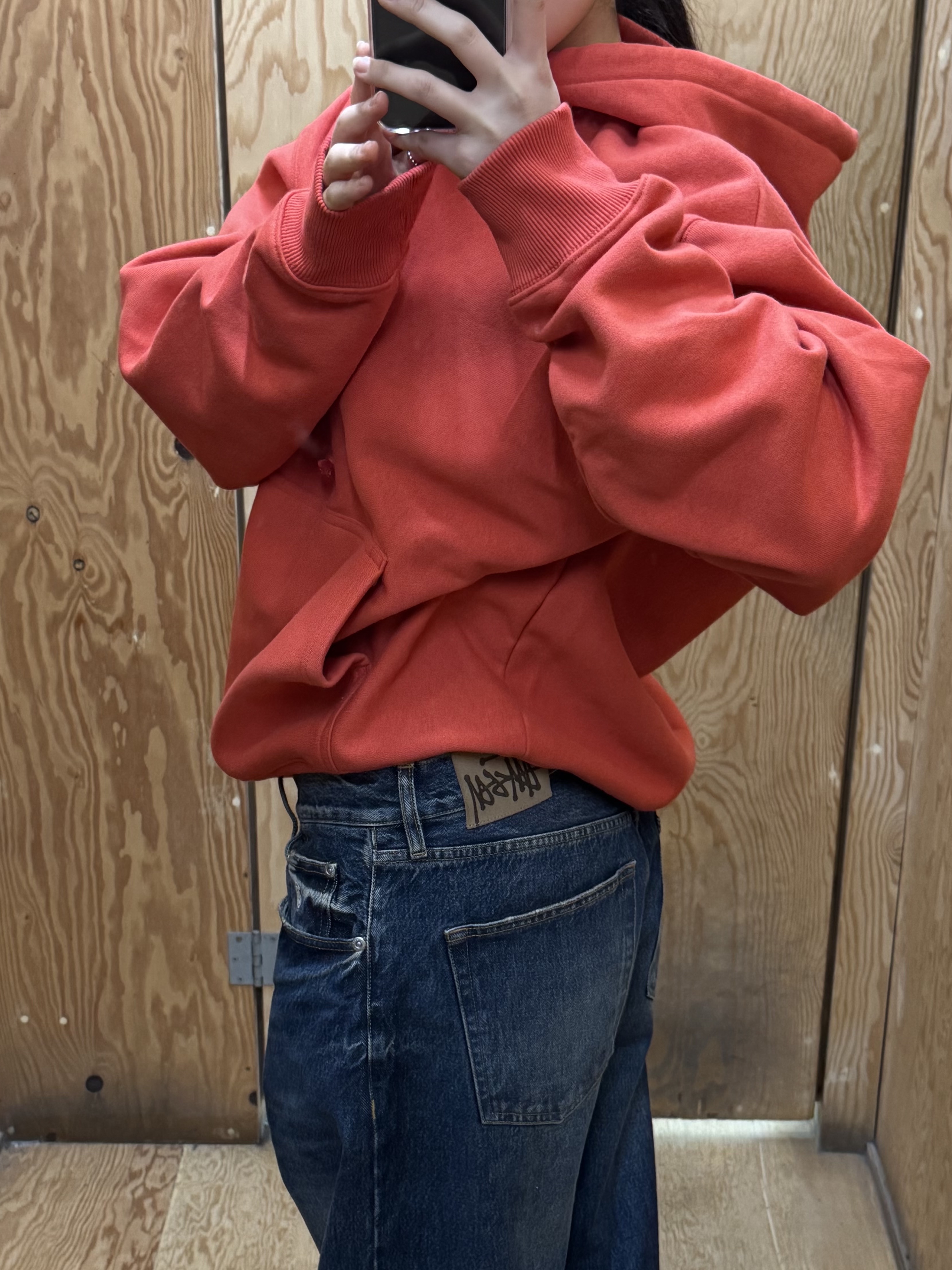 Stussy Classic Gear Hoodie Cayenne, Stussy New Classic Jean Vintage Denim Indigo 착용 스타일
