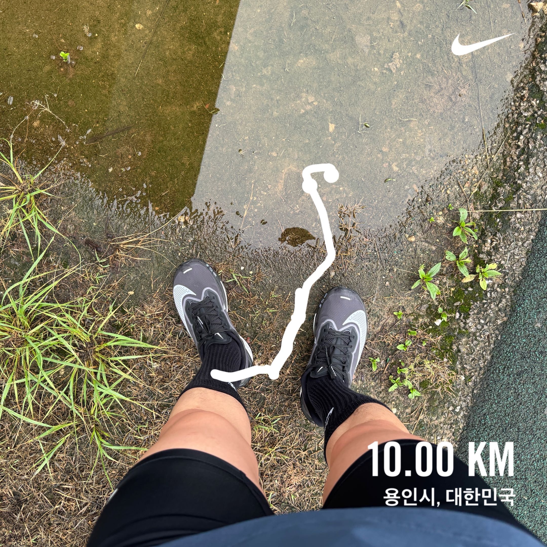 Nike Zoom Fly 6 Black Light Smoke Grey 착용 스타일 - 2