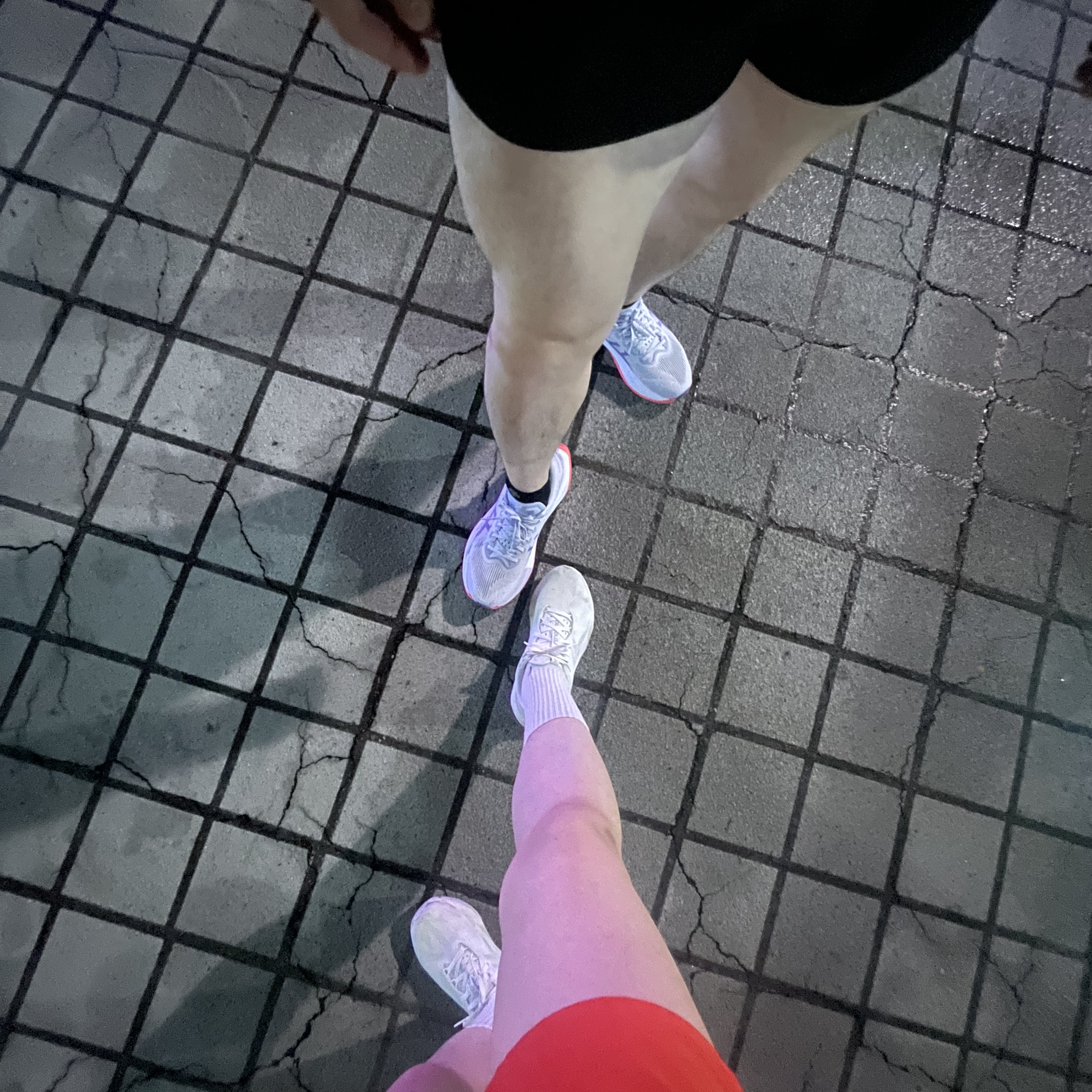 Asics Superblast 2 Blue Fade Edo Purple 착용 스타일 - 4
