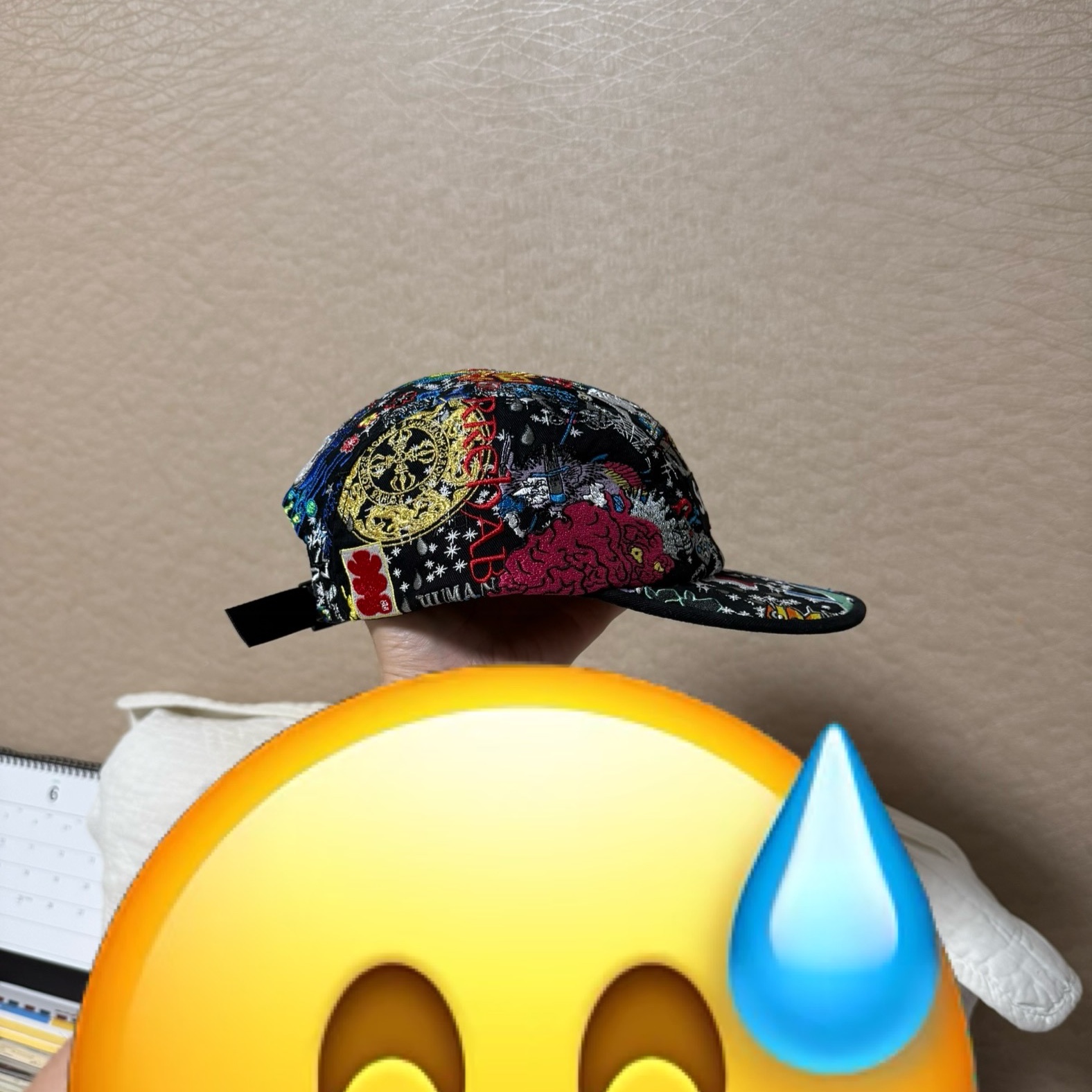 Supreme AOI Embroidered Camp Cap Black - 25SS, Supreme Bandana Jacquard Denim Camp Cap Blue - 25SS 착용 스타일 - 6