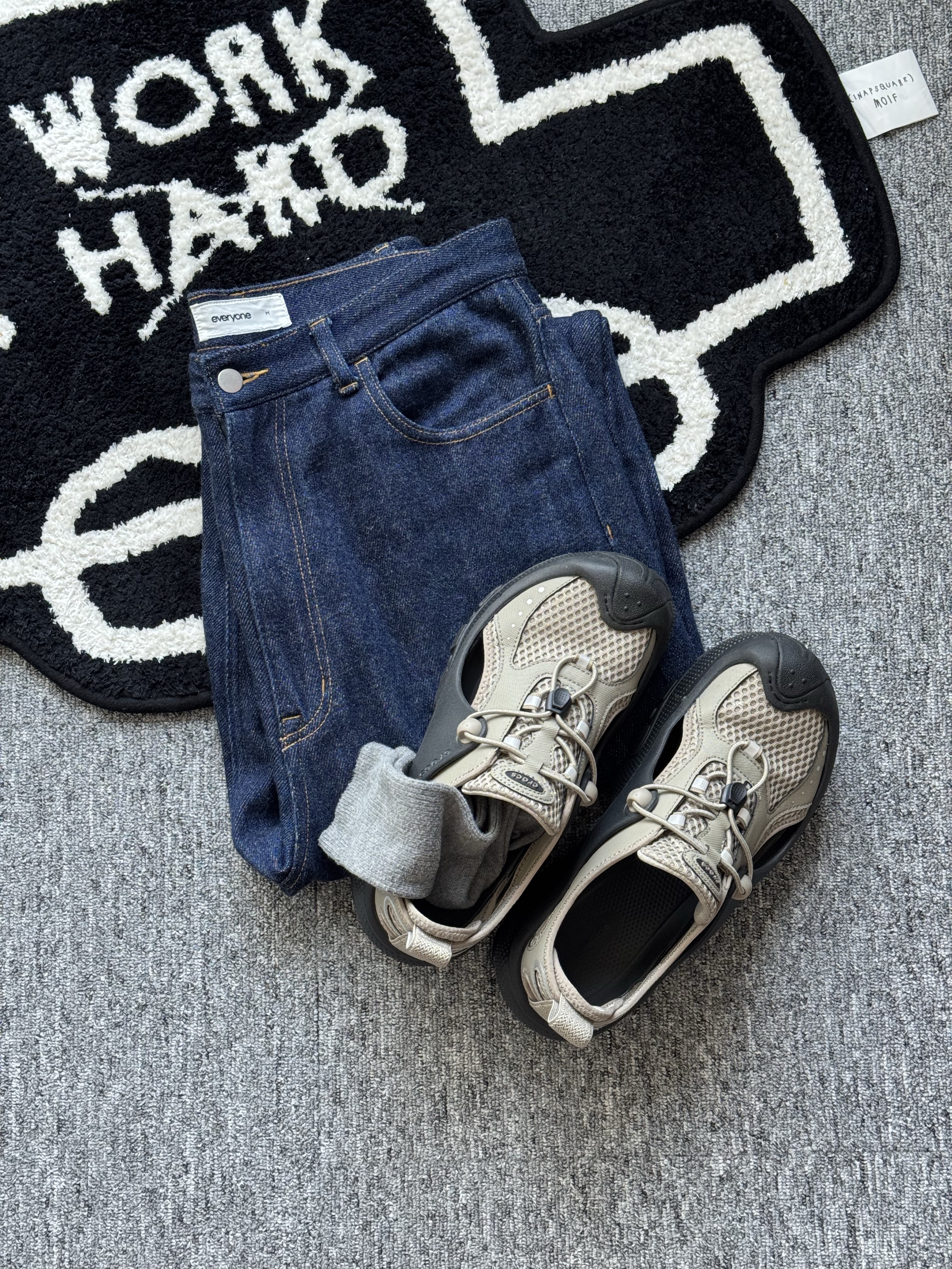 Crocs Trail Break 2 Clay, Supreme x Aphex Twin Windowlicker T-Shirt White - 25SS 착용 스타일 - 2