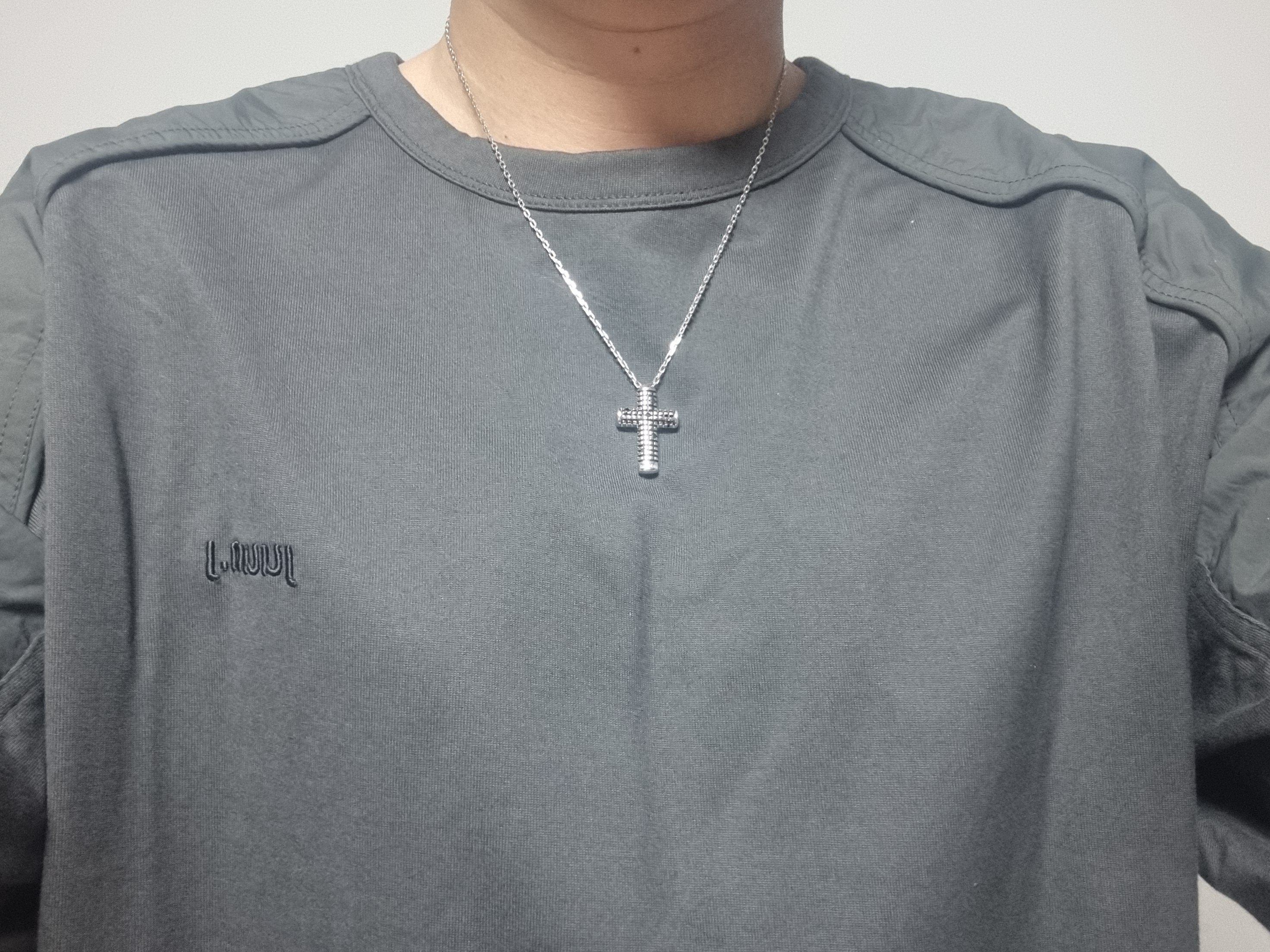Damiani Metropolitan Diamond Necklace Silver 착용 스타일