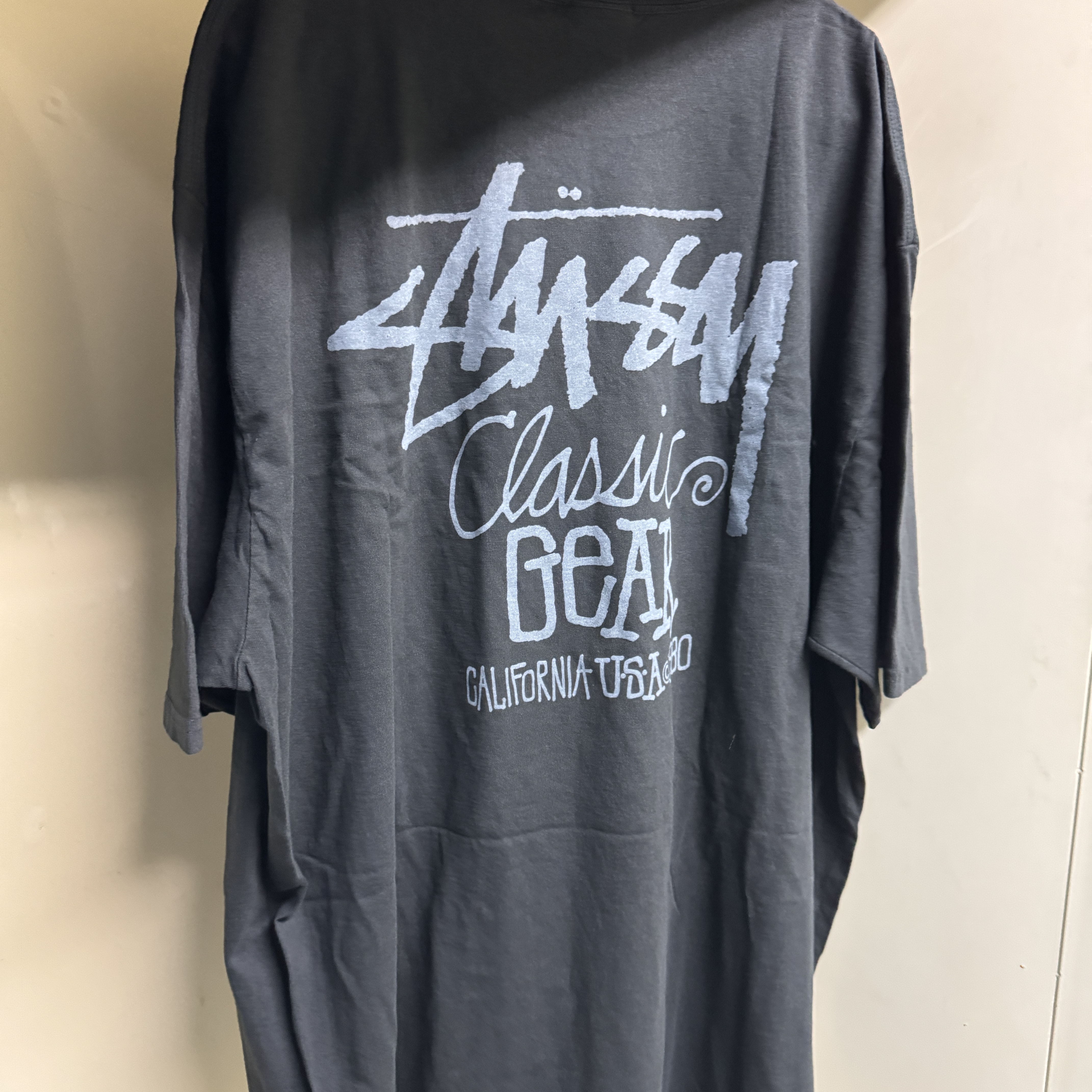 Stussy Pigment Dyed Classic Gear T-Shirt Black 착용 스타일 - 2