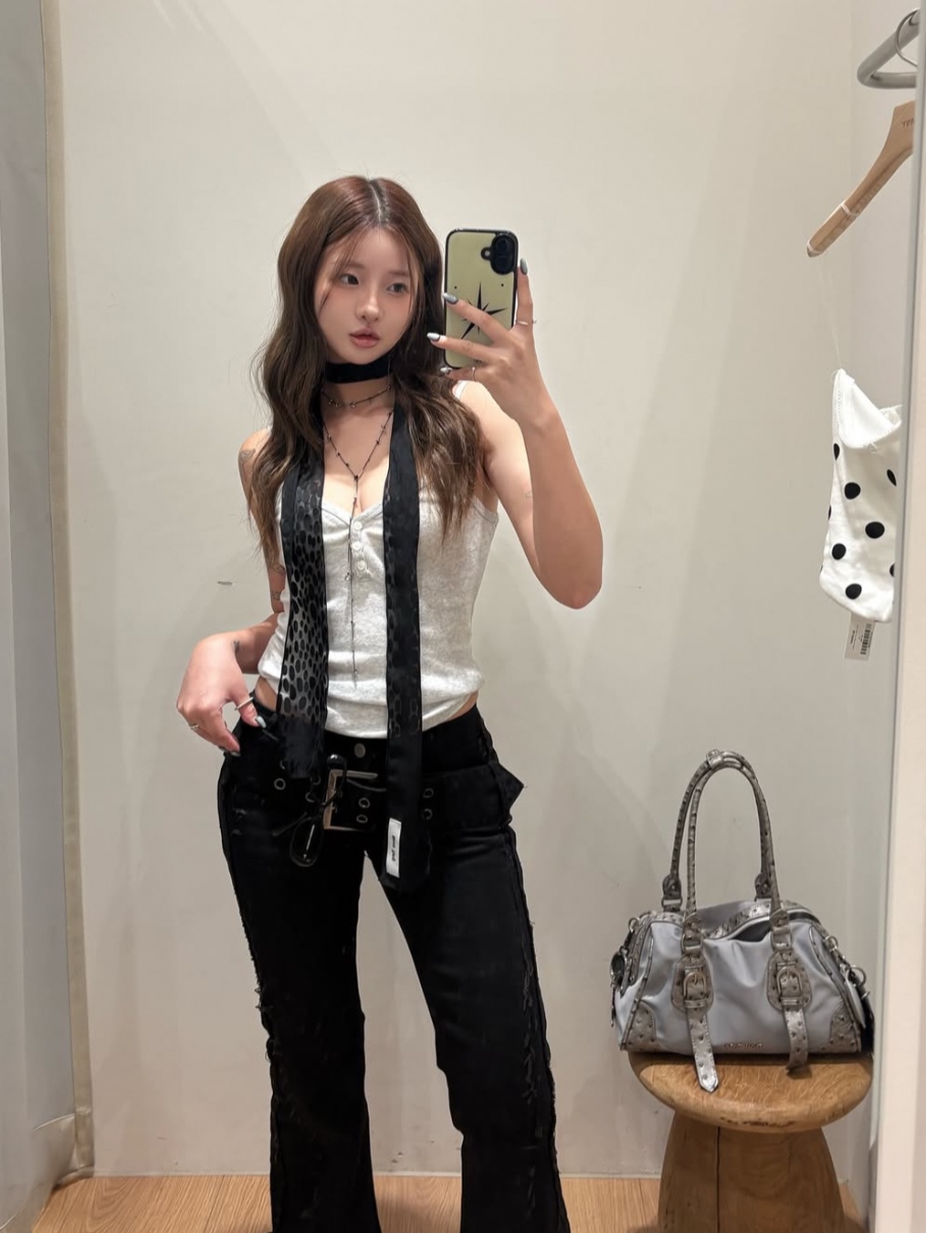 LONDON PARFUMS님의 스타일