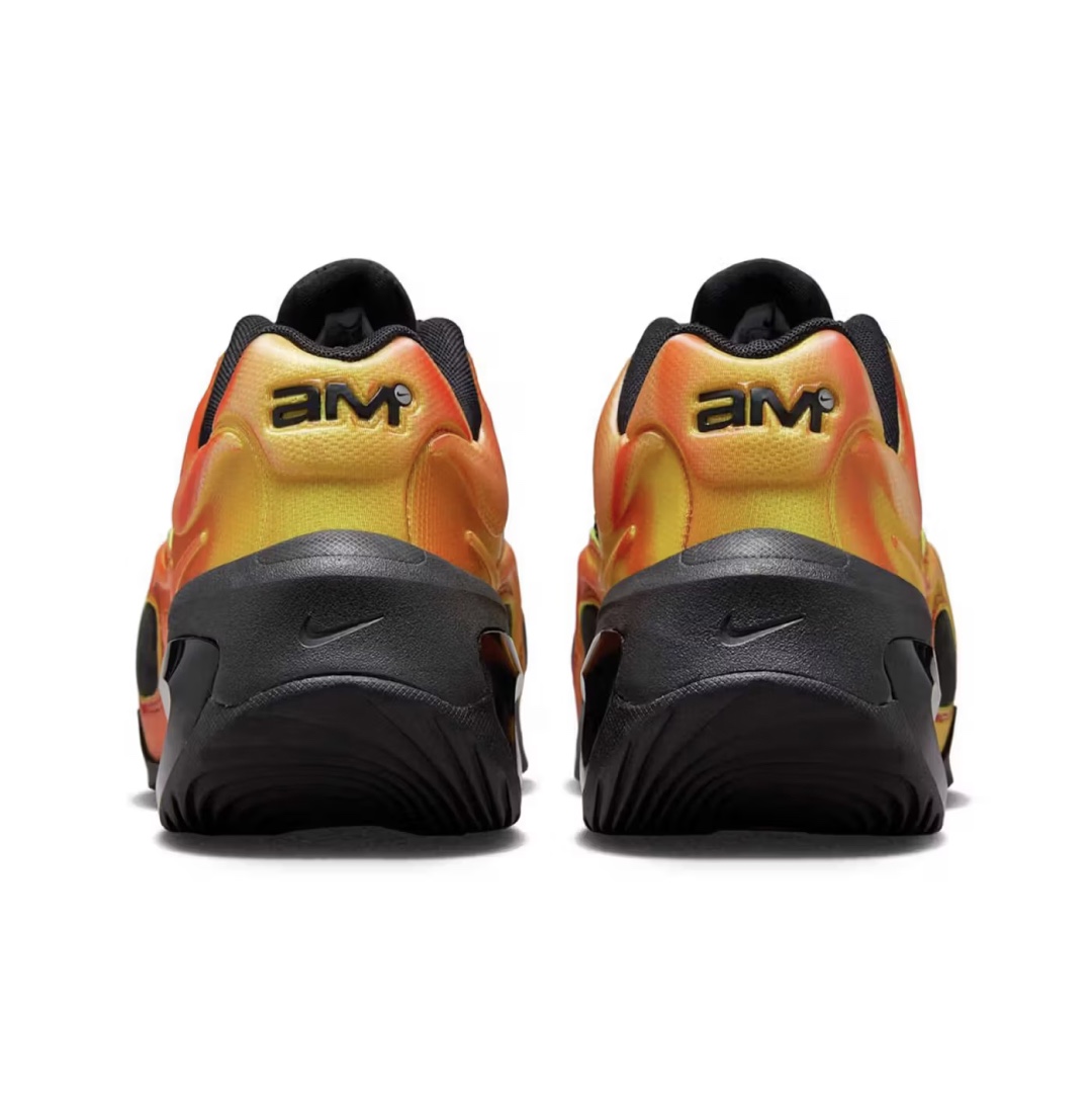 (W) Nike Air Max Muse Black and Metallic Silver, (W) Nike Air Max Muse Triple Black 착용 스타일 - 3