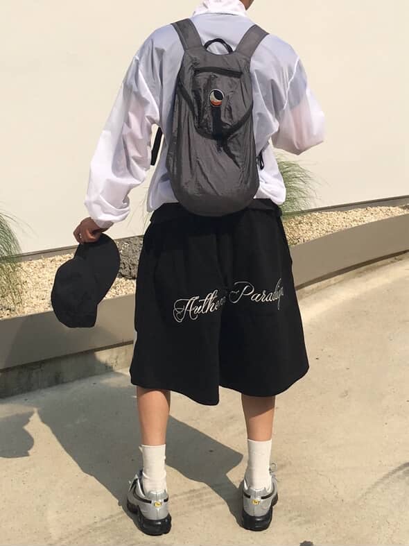 Ticket To The Moon Mini Backpack 15L Dark Grey 착용 스타일