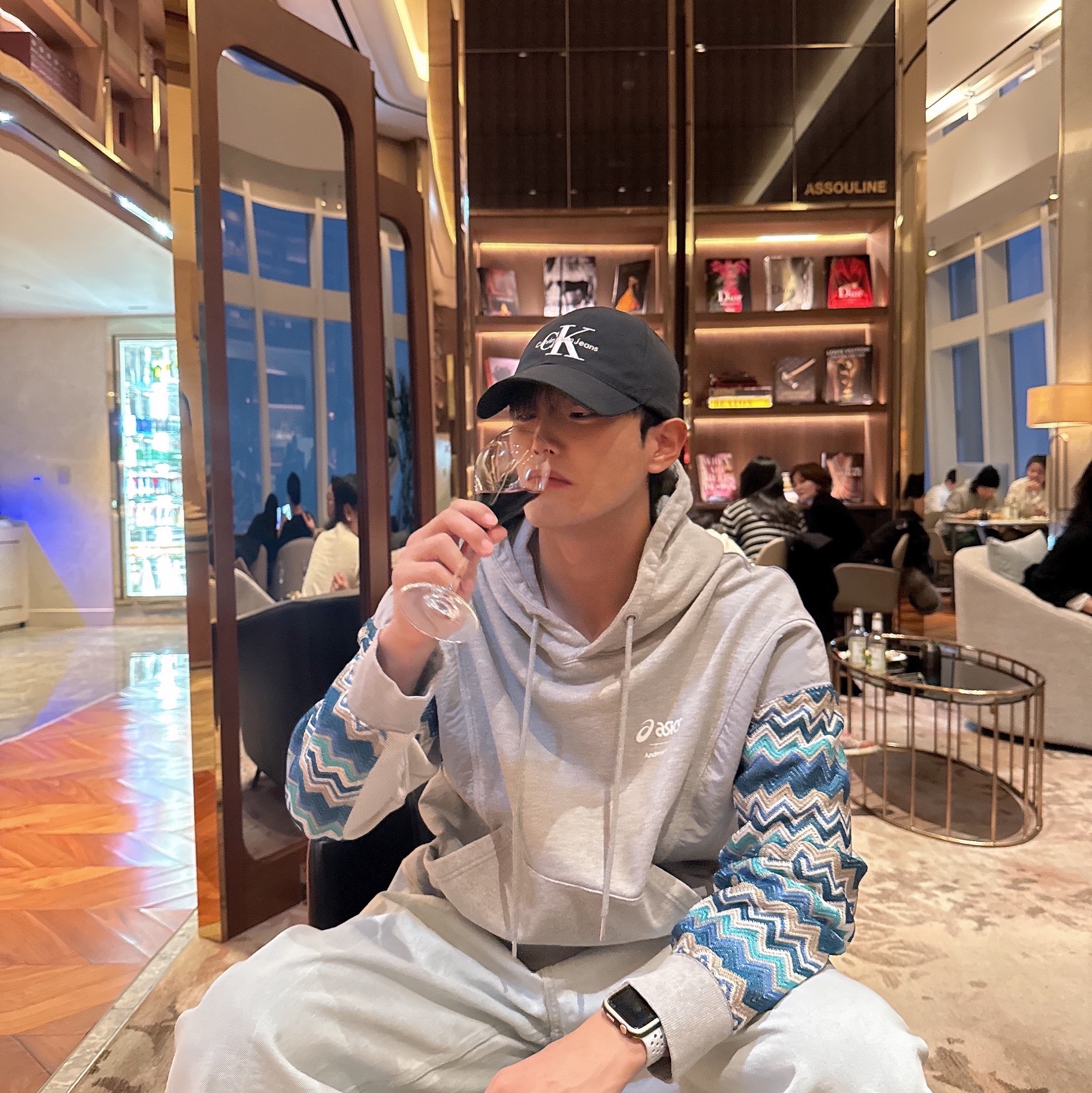 잠실 시그니엘 | KREAM