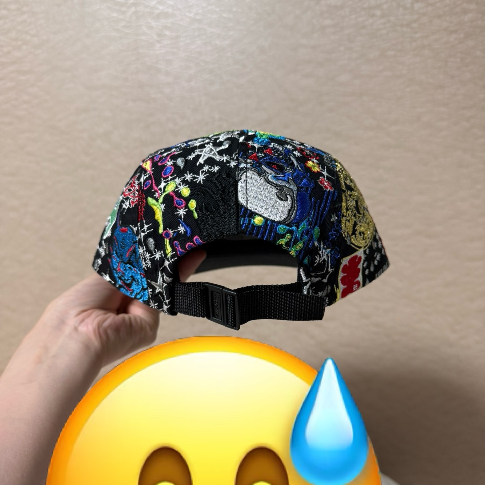 Supreme AOI Embroidered Camp Cap Black - 25SS, Supreme Bandana Jacquard Denim Camp Cap Blue - 25SS 착용 스타일 - 5