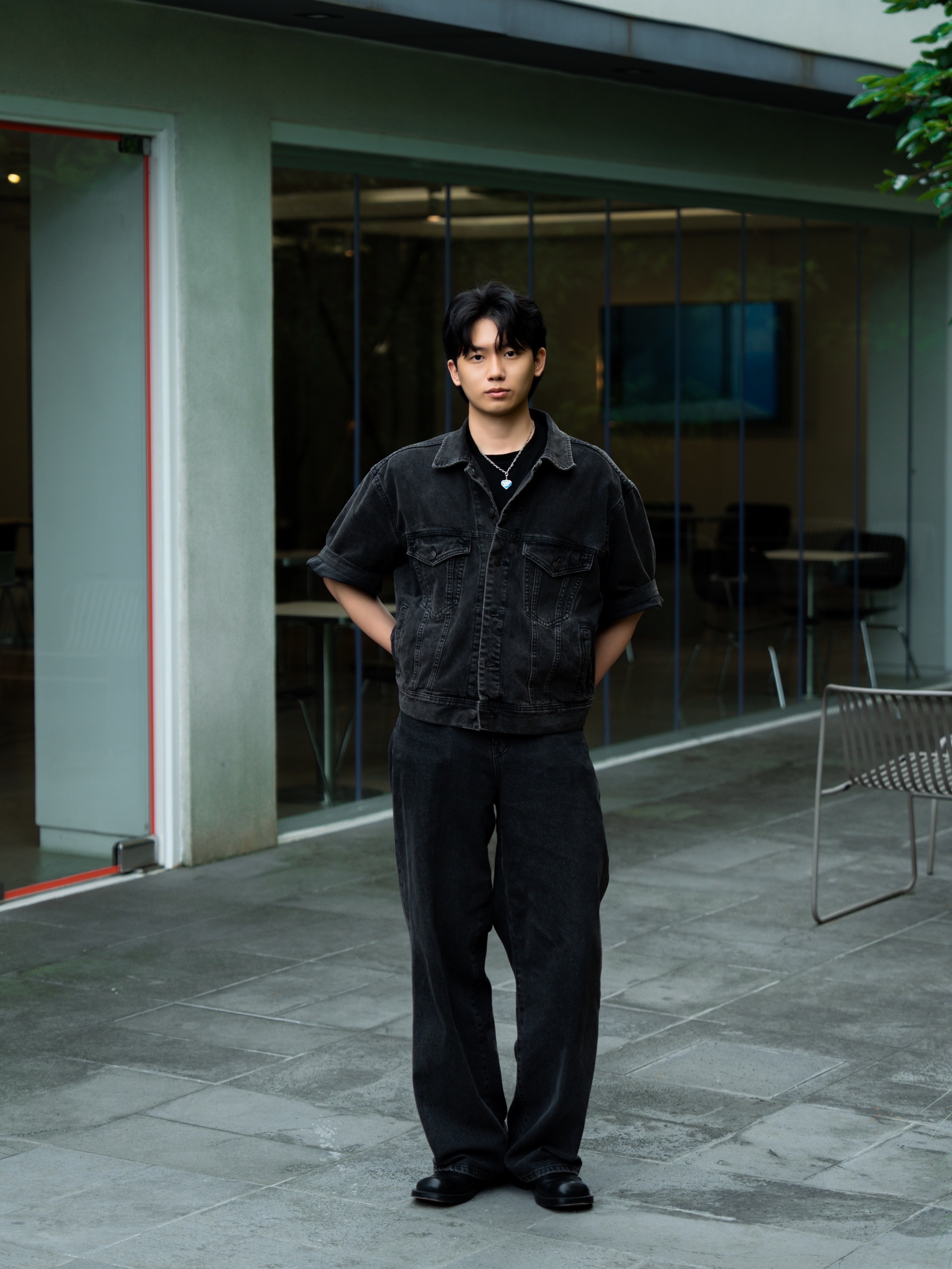 Ader Error Curve; MU01 Noir, Human Made Five Heart Necklace Silver 착용 스타일 - 1