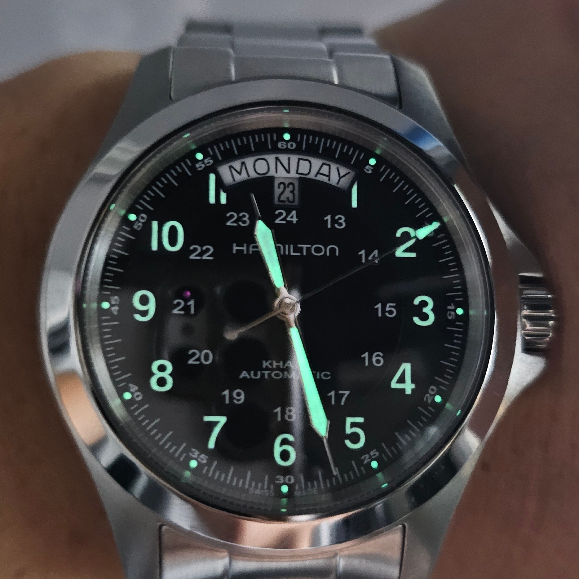 Hamilton Khaki Field King Auto 40mm Stainless Steel Black 착용 스타일 - 2
