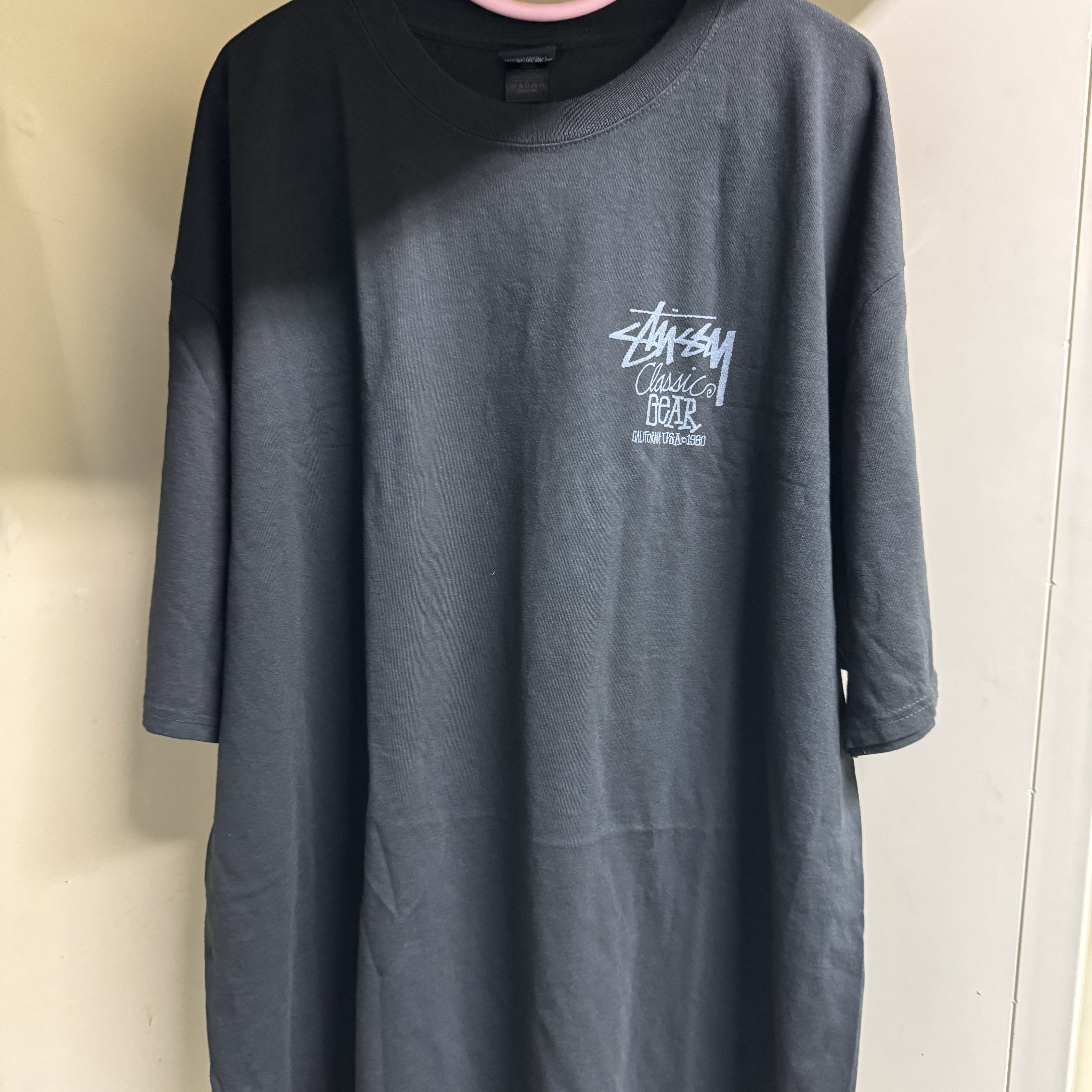 Stussy Pigment Dyed Classic Gear T-Shirt Black 착용 스타일 - 1