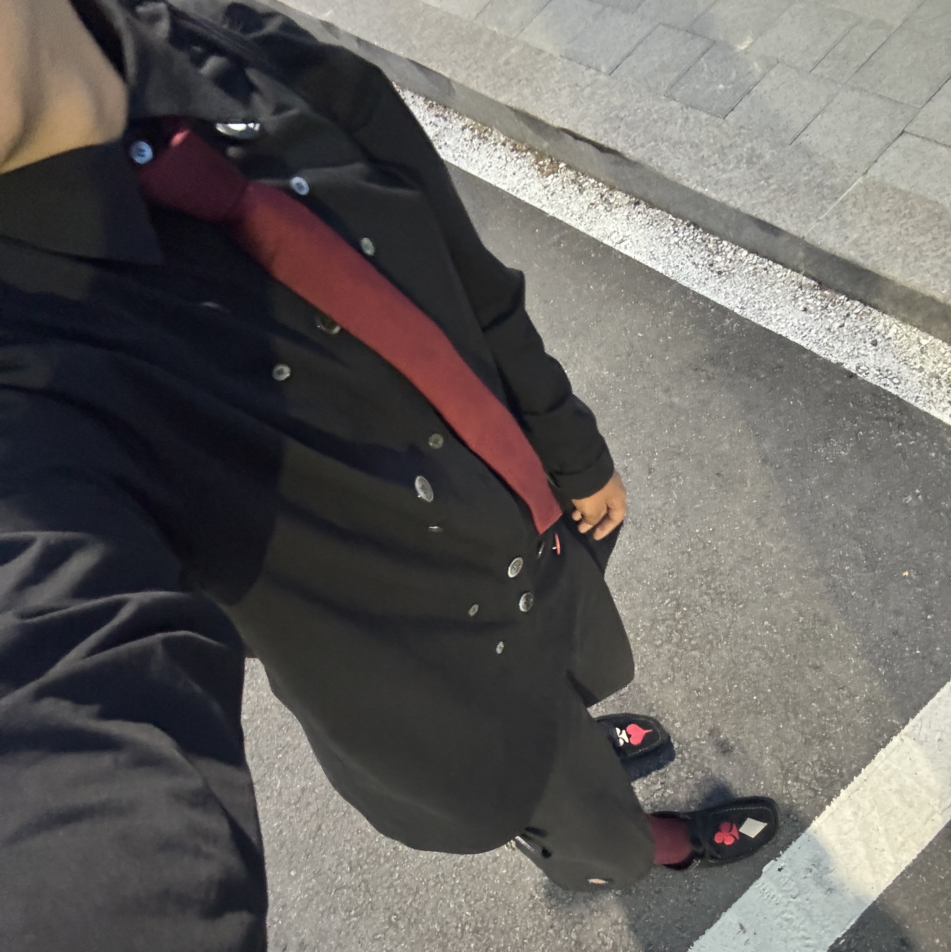Clarks x Stussy Wallabee Black Suede 착용 스타일 - 2